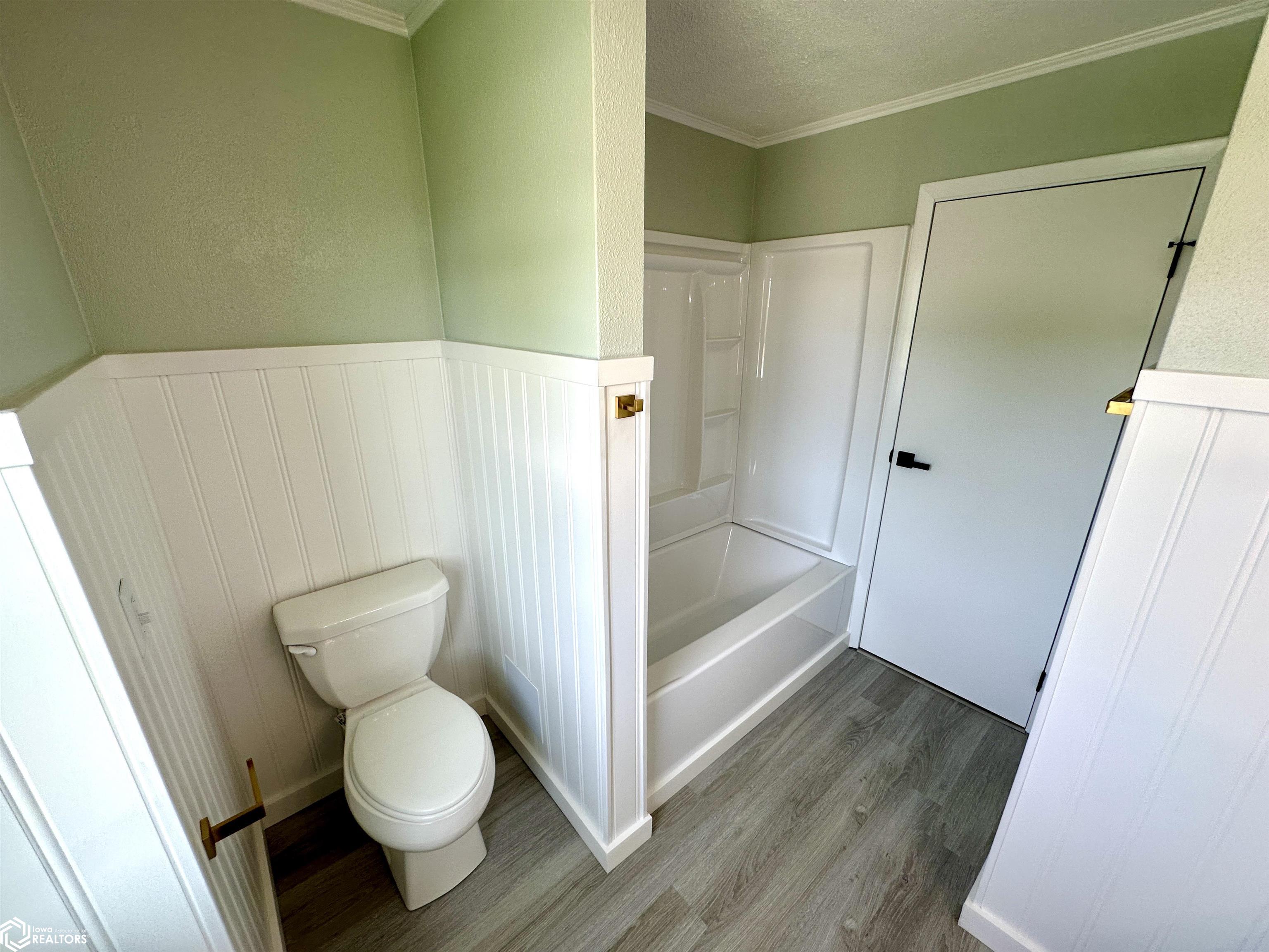 2942 Four Seasons Road, Fort Madison, Iowa image 32