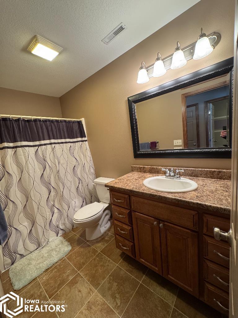 603 Pine Brooke Drive, Clear Lake, Iowa image 18