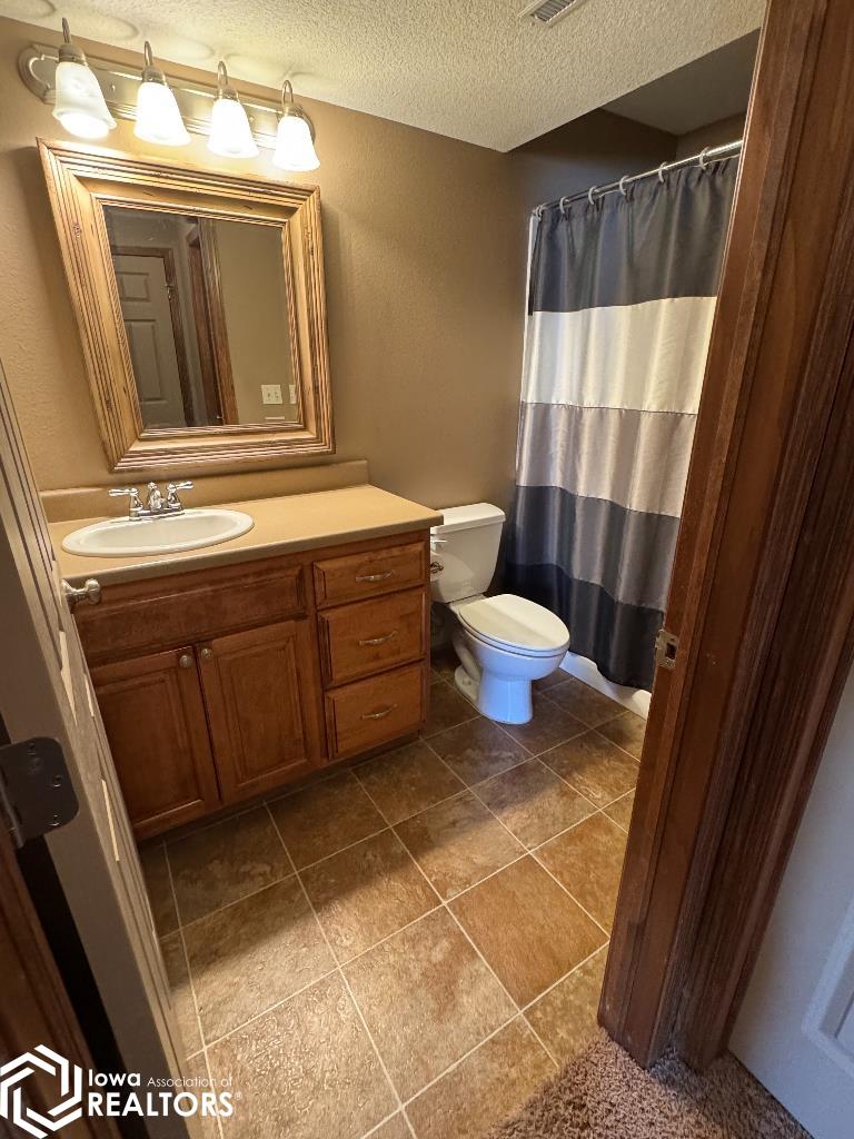 603 Pine Brooke Drive, Clear Lake, Iowa image 24