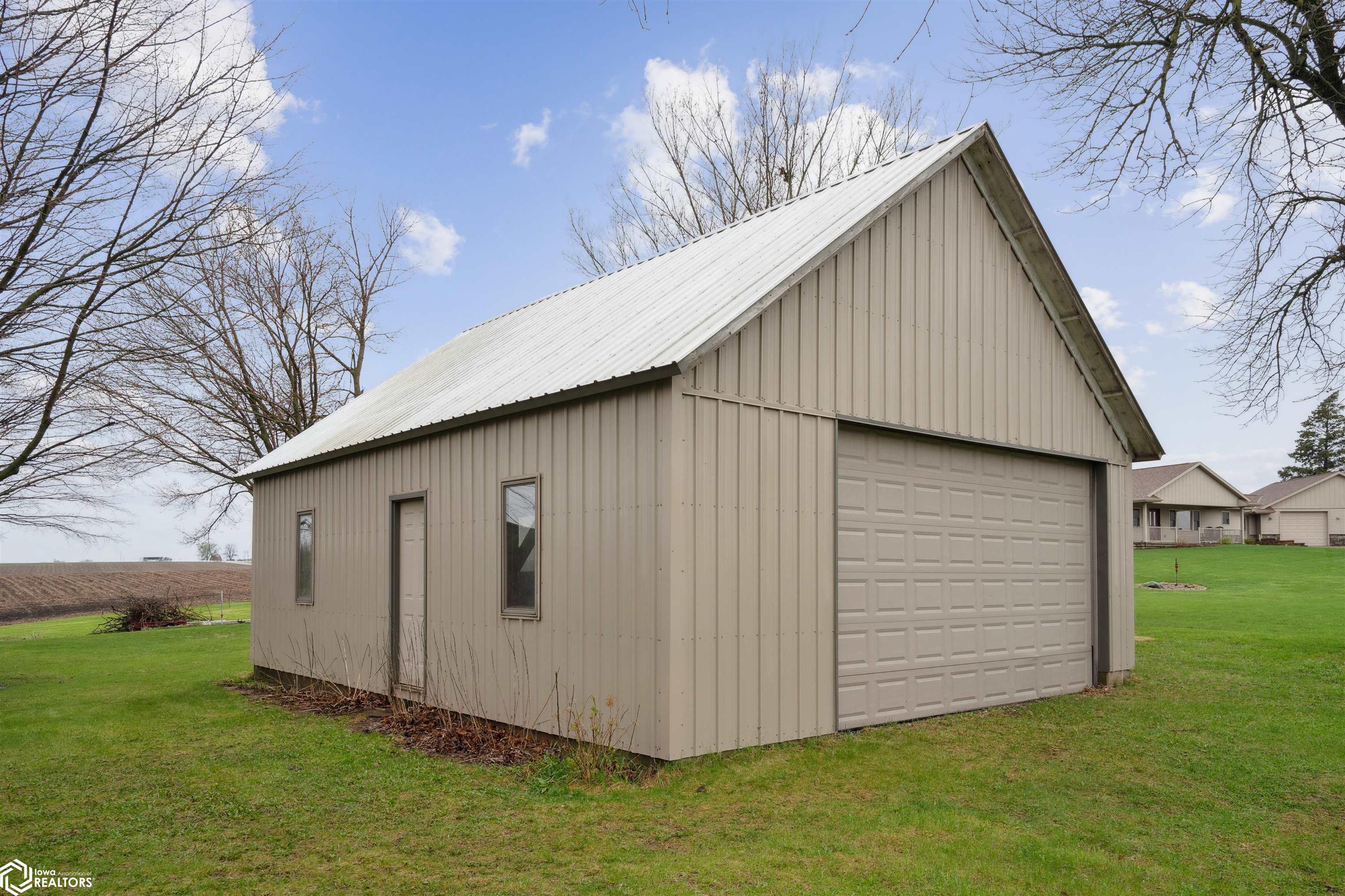 312 W. 1st, Gladbrook, Iowa image 22