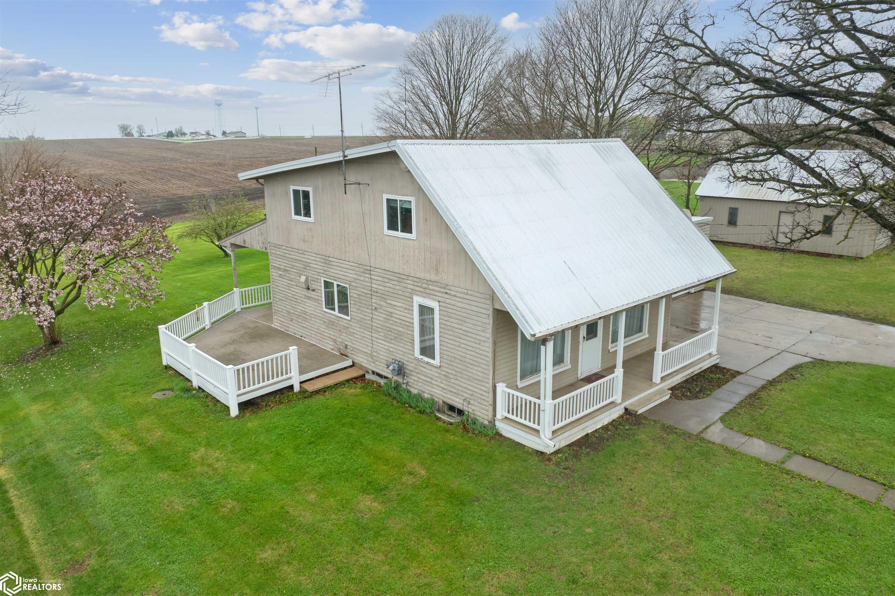 312 W. 1st, Gladbrook, Iowa image 29