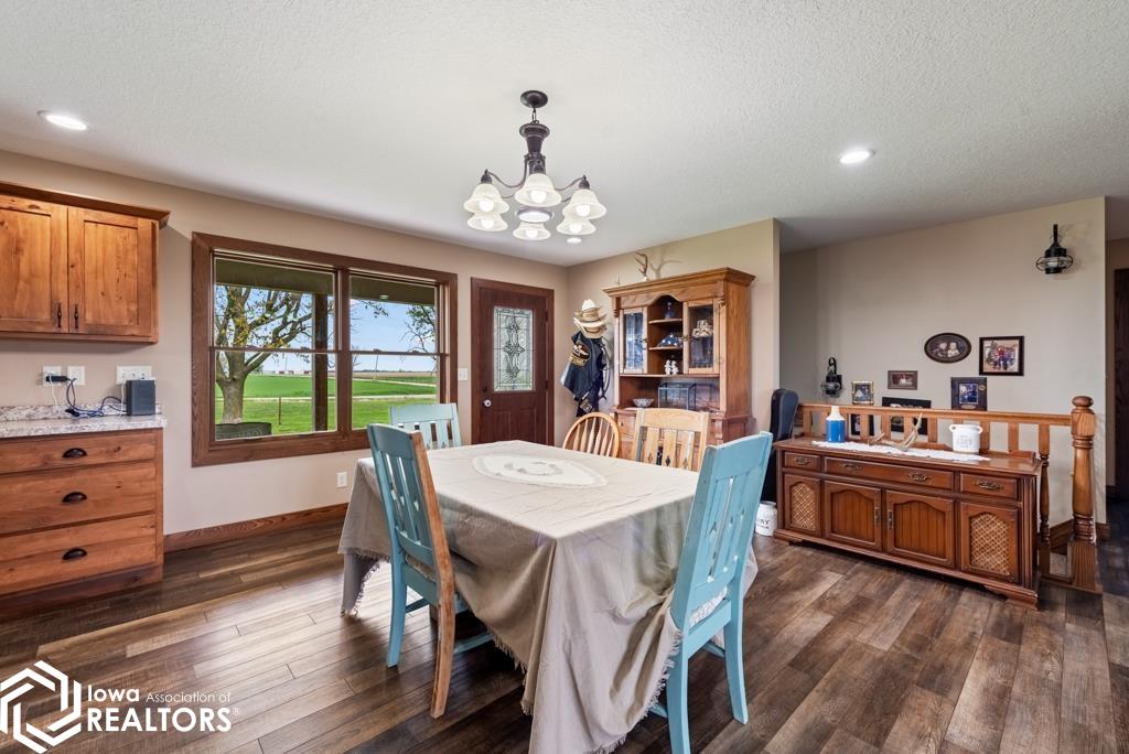 22515 280th, Bloomfield, Iowa image 4