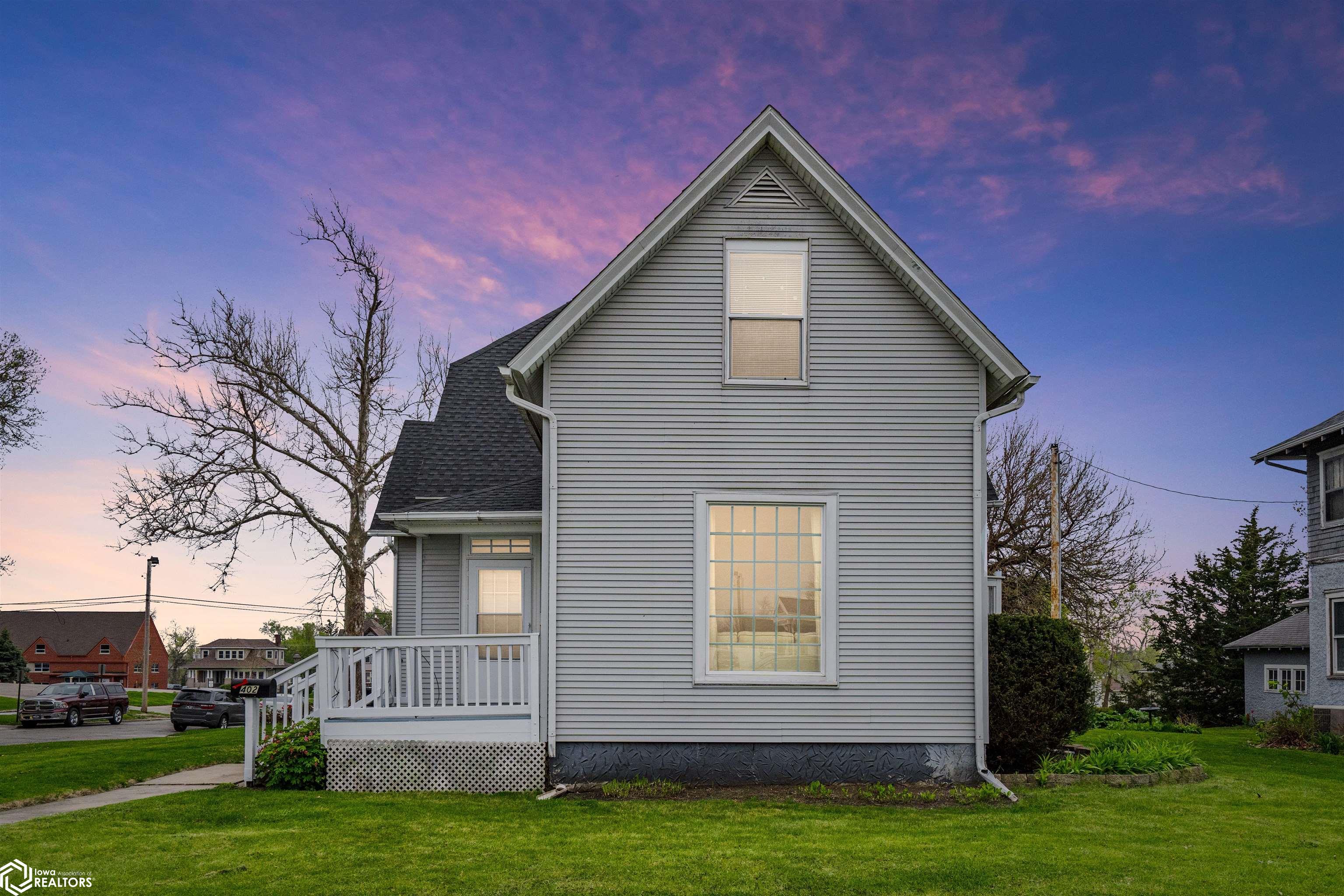 402 W Main Street, Marshalltown, Iowa image 1