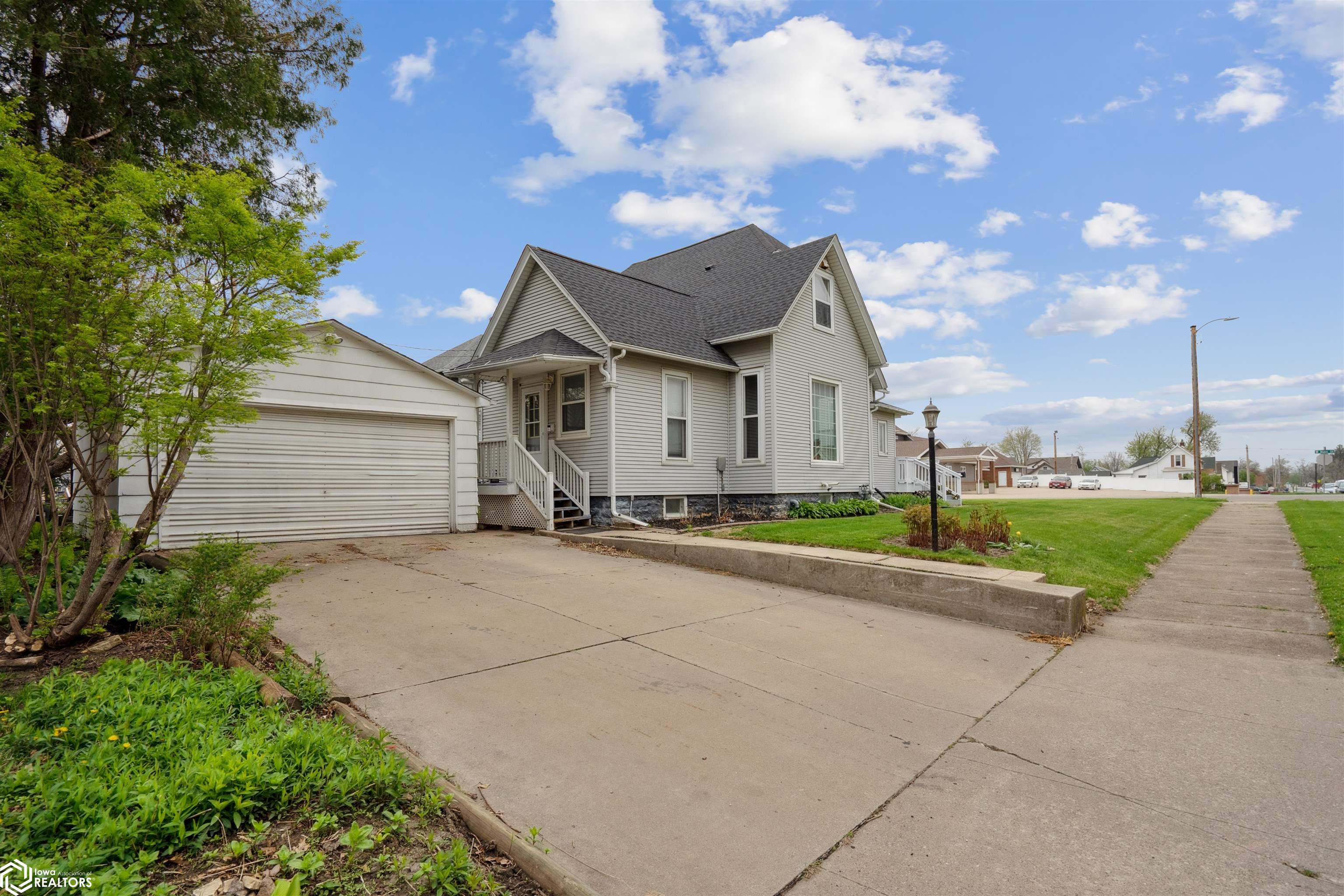402 W Main Street, Marshalltown, Iowa image 31