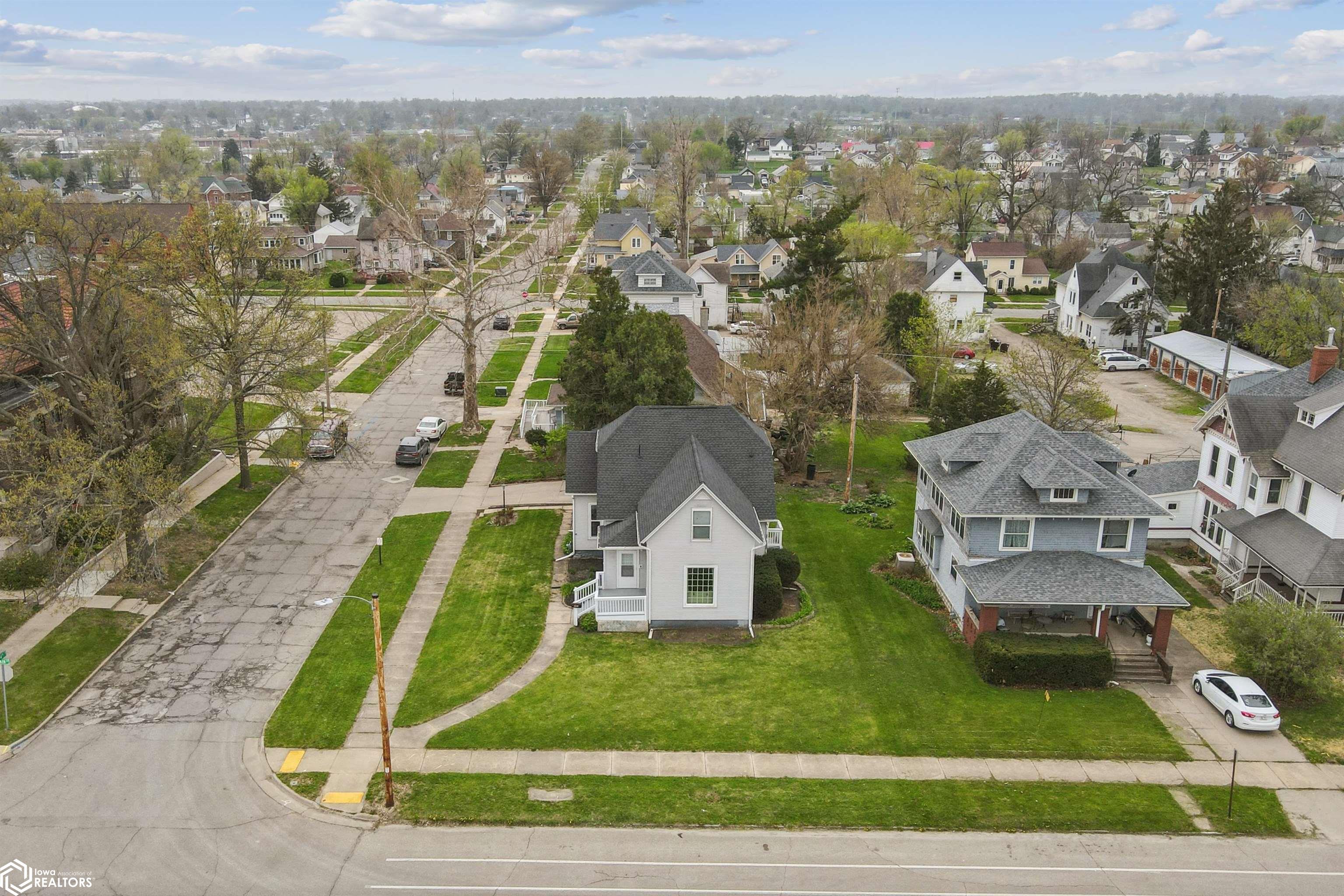 402 W Main Street, Marshalltown, Iowa image 32