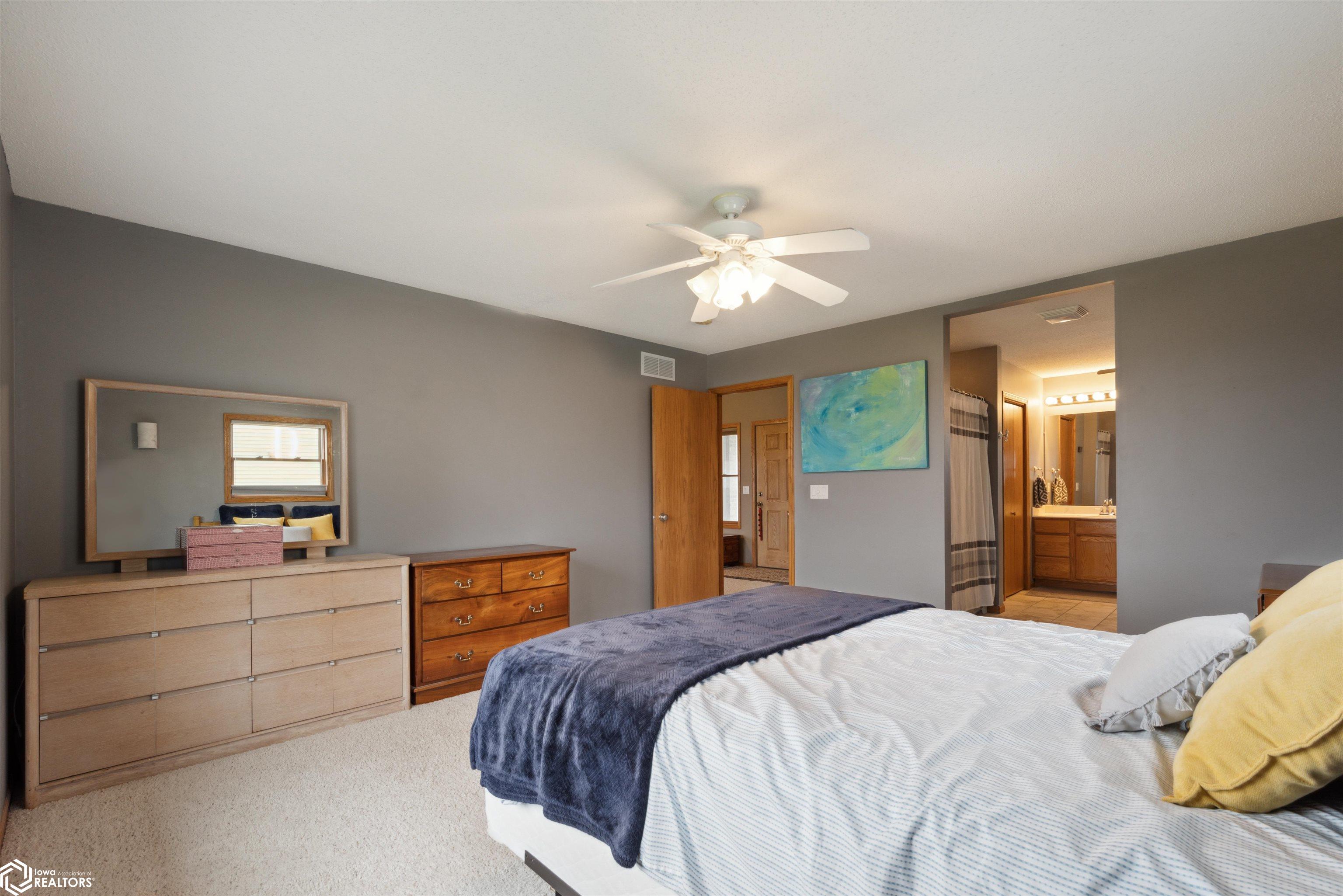904 Cherokee Street, Nevada, Iowa image 18