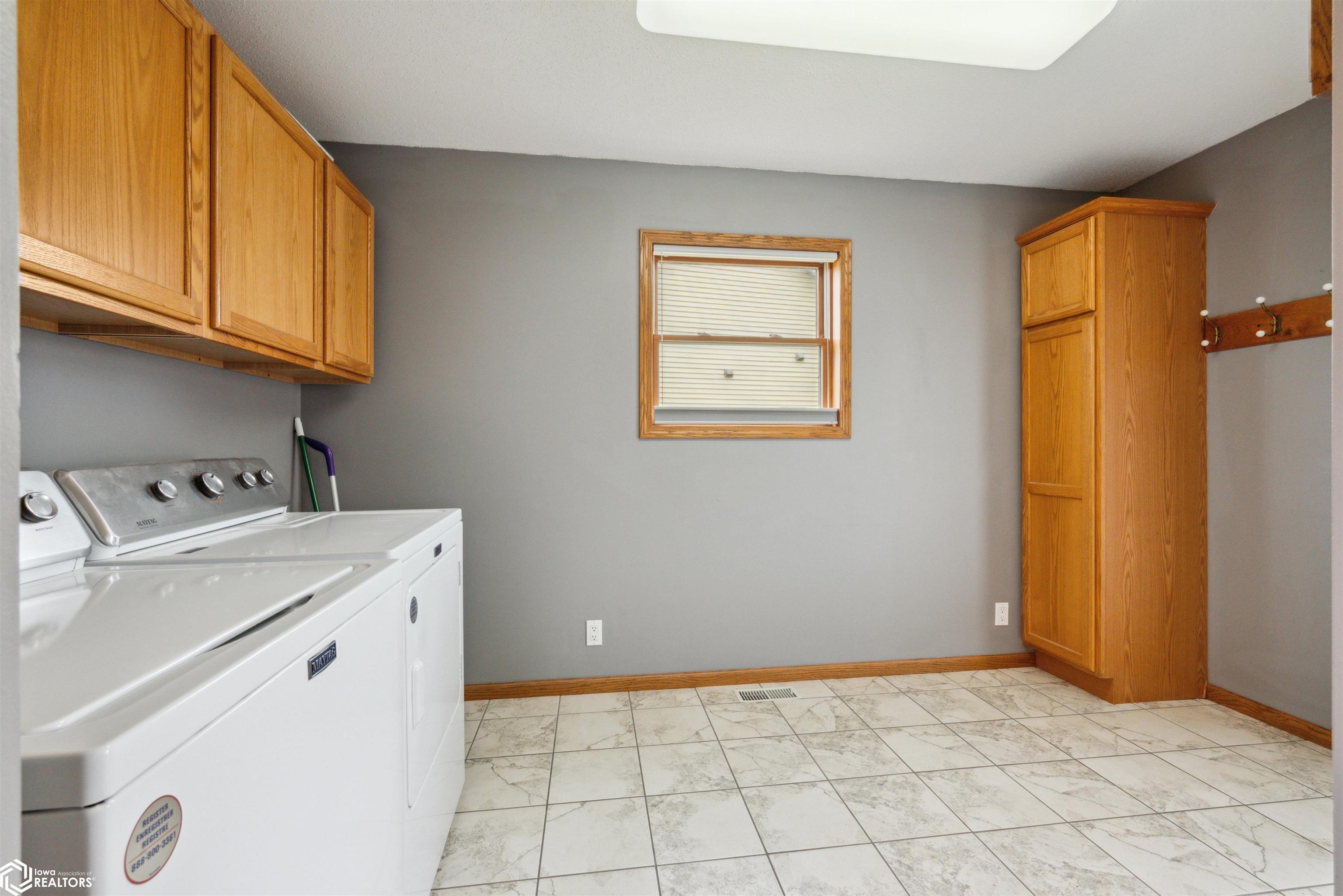 904 Cherokee Street, Nevada, Iowa image 22