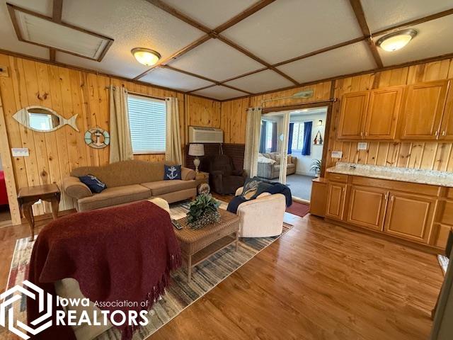 1410 E Ridge Drive, Brooklyn, Iowa image 10