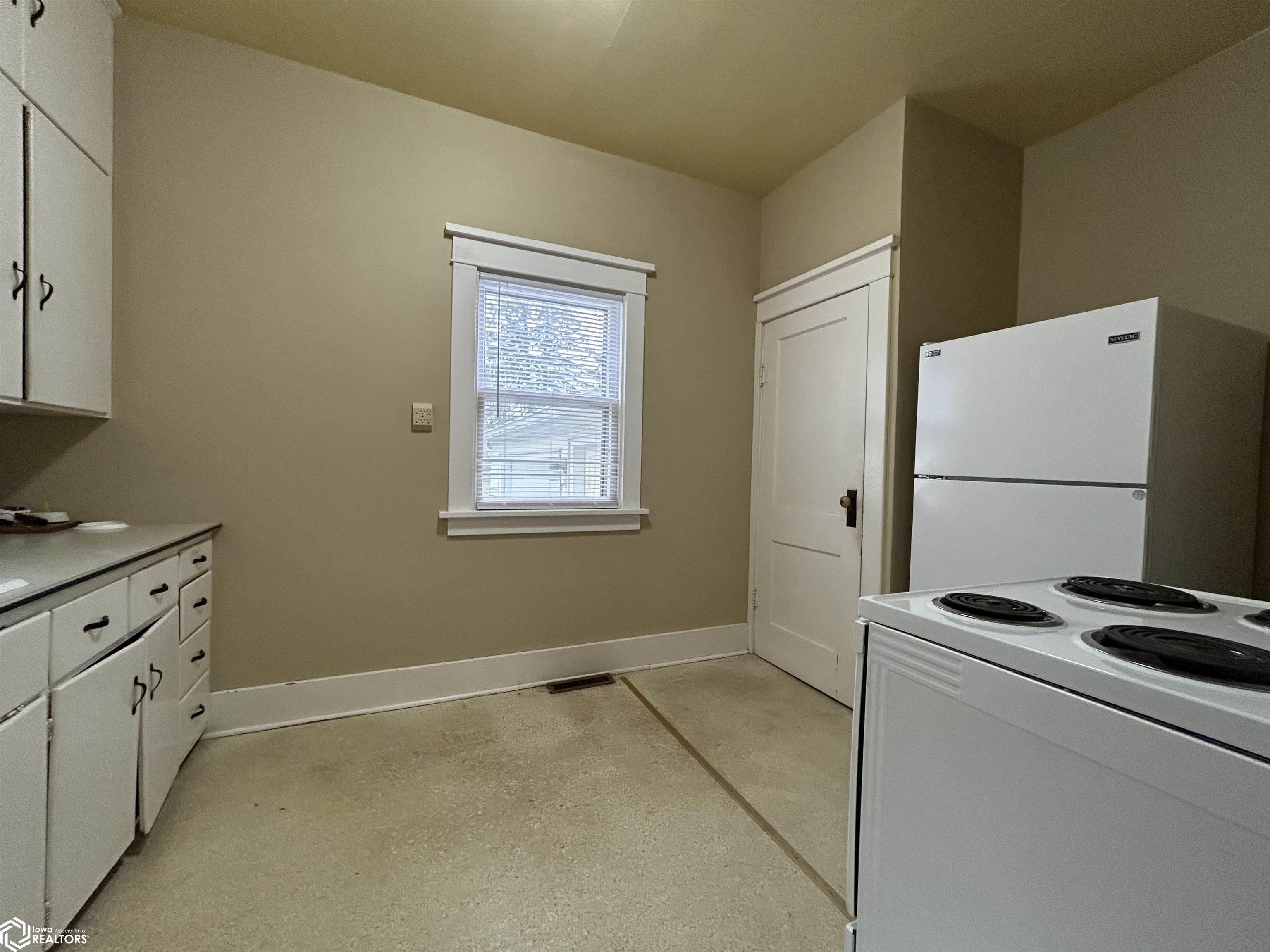 436 N 9th Street, Forest City, Iowa image 11