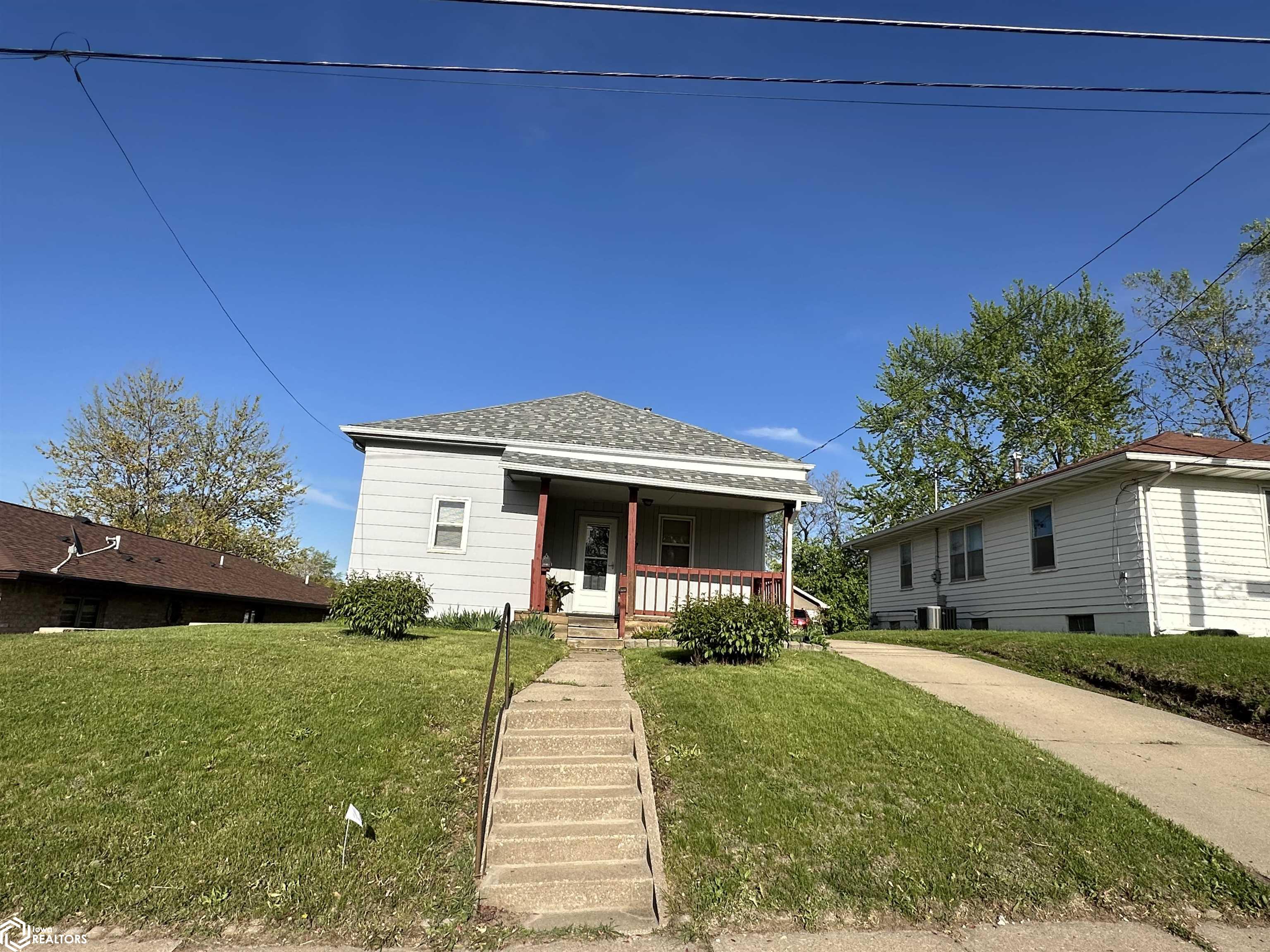 417 N 18th Street, Centerville, Iowa image 1