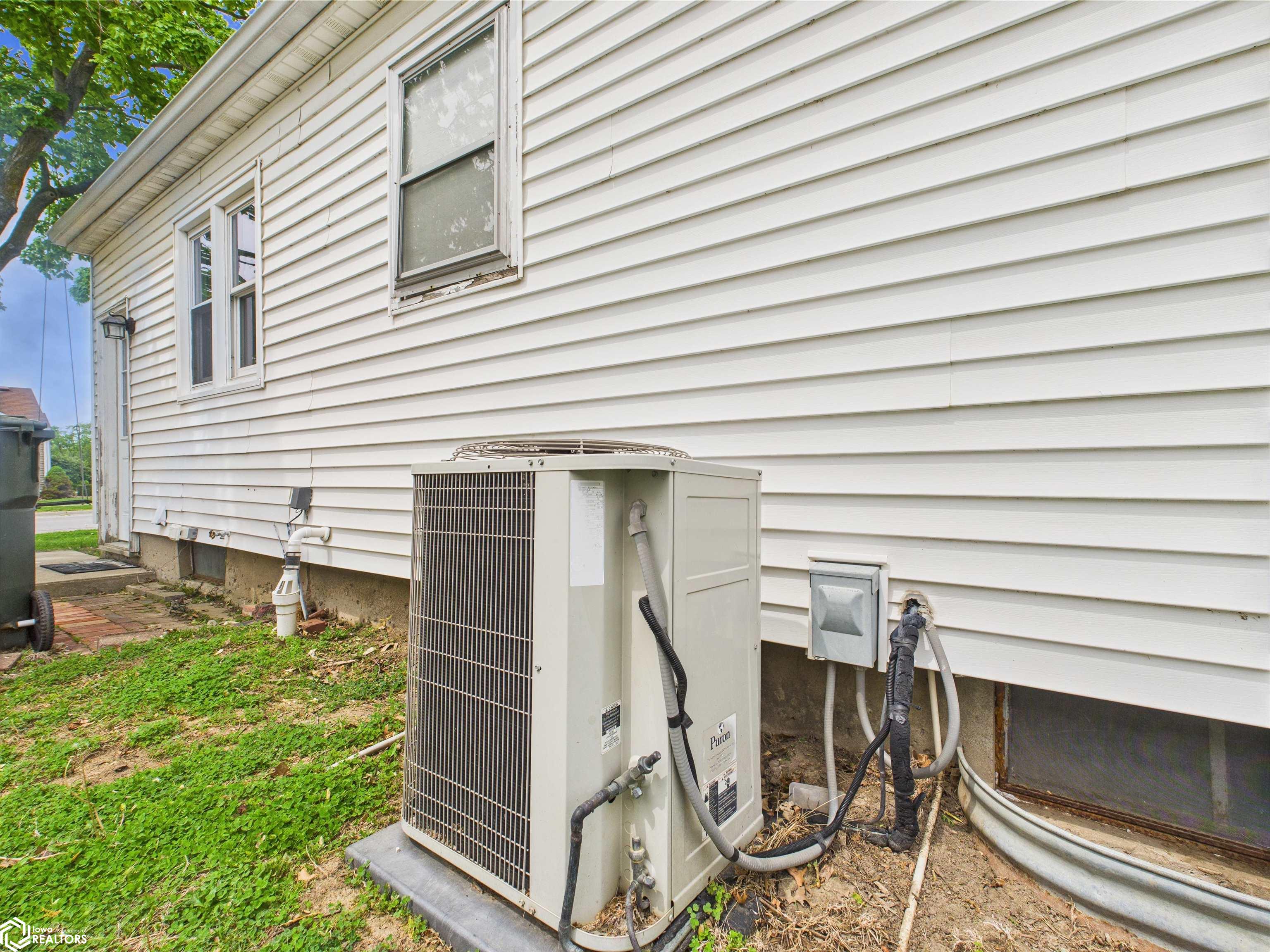 503 Hawthorne Place, Keokuk, Iowa image 27