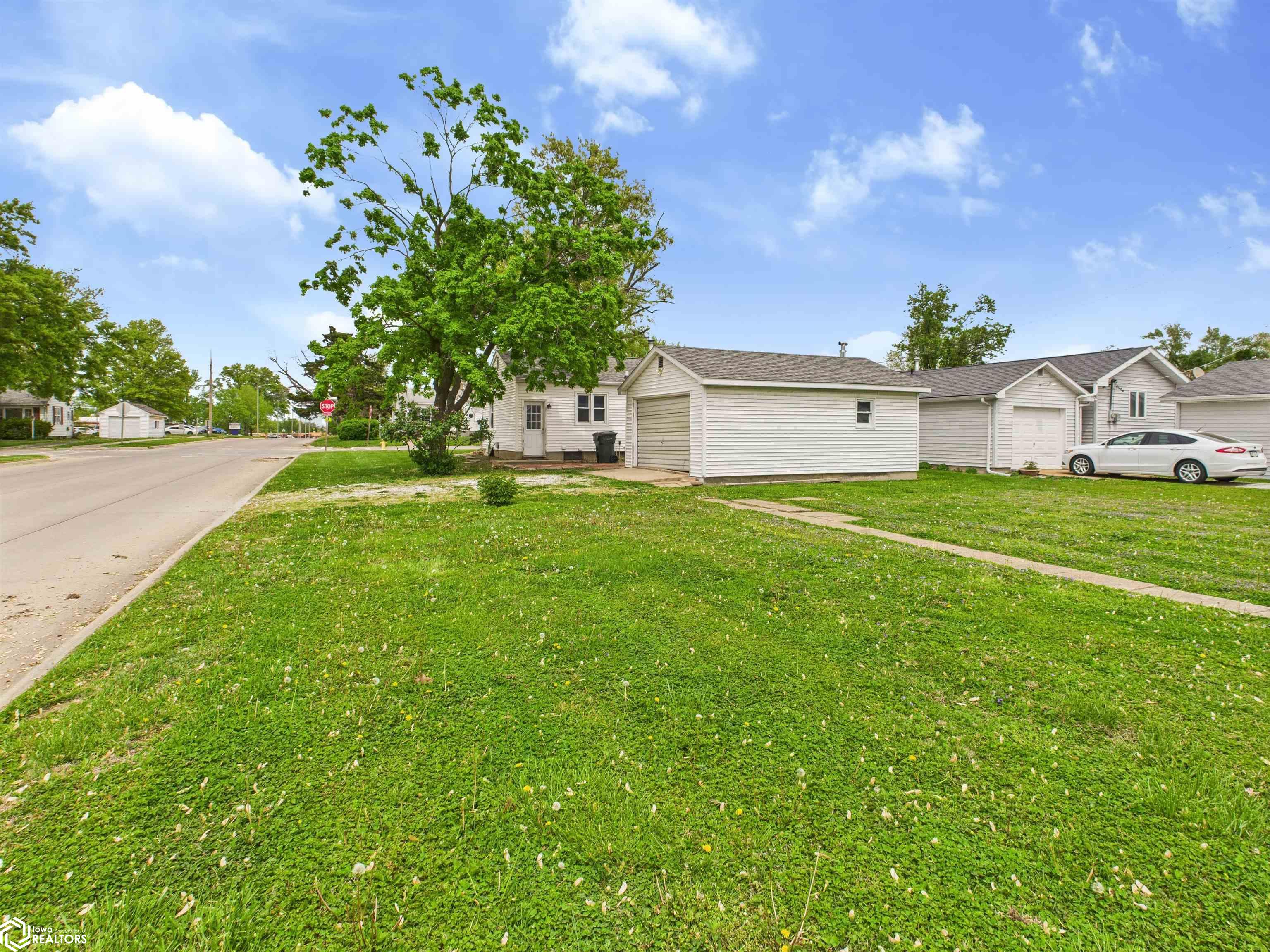 503 Hawthorne Place, Keokuk, Iowa image 9