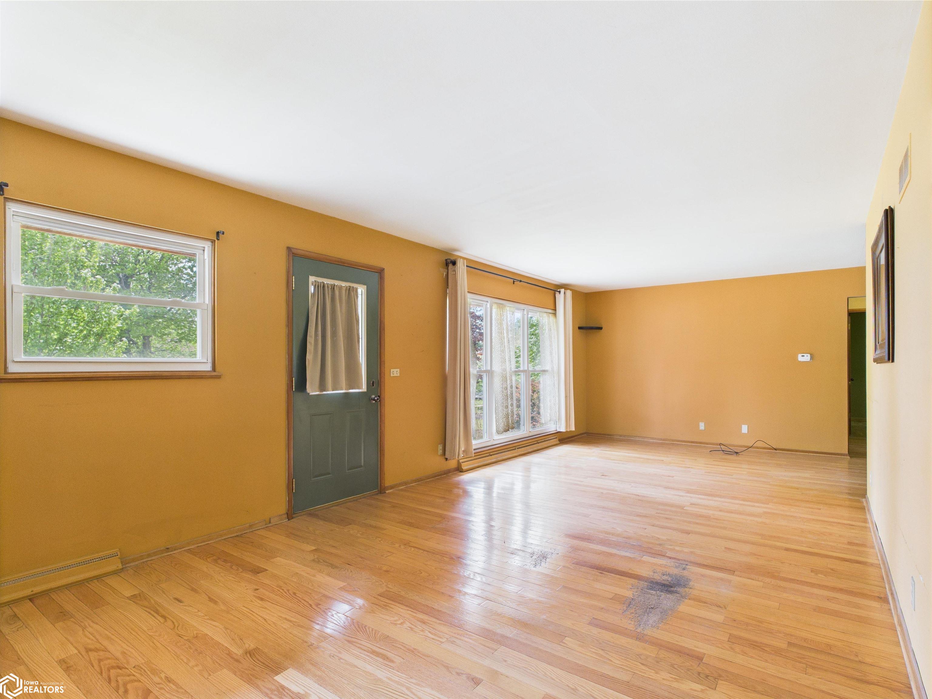945 Webster Street, Warsaw, Illinois image 3