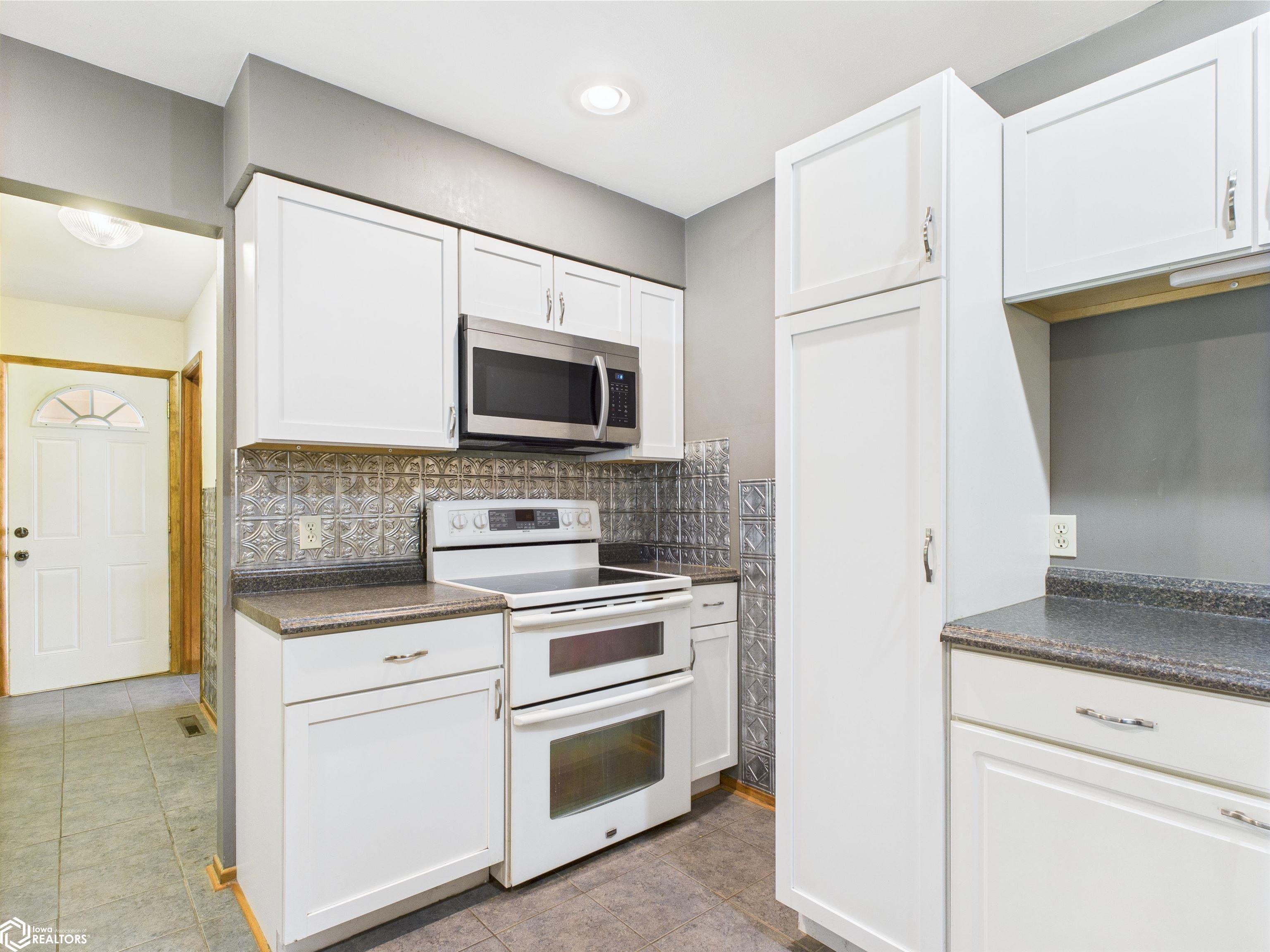 945 Webster Street, Warsaw, Illinois image 7