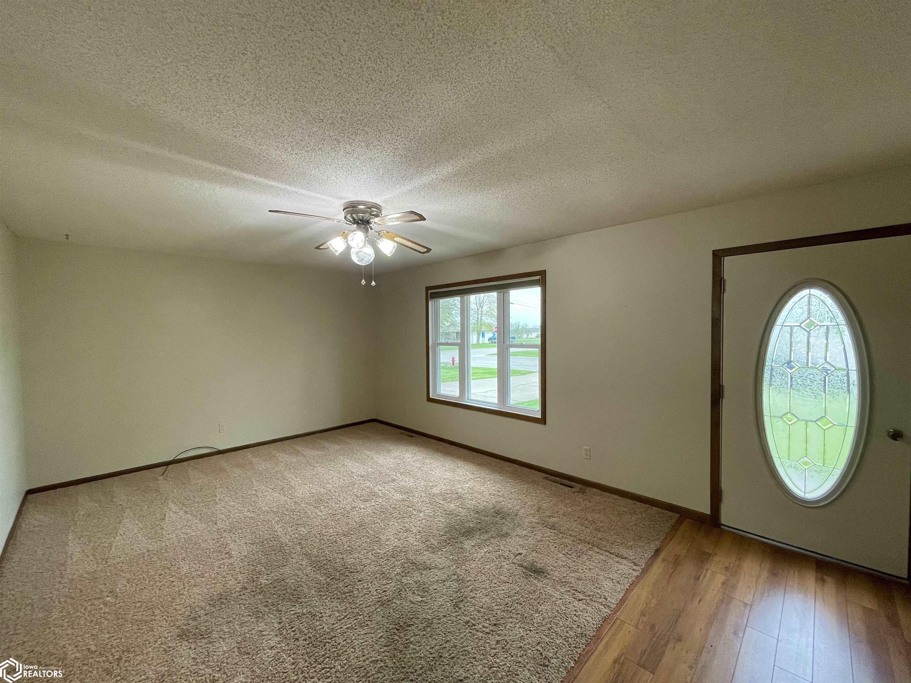 612 6th Street, West Point, Iowa image 12