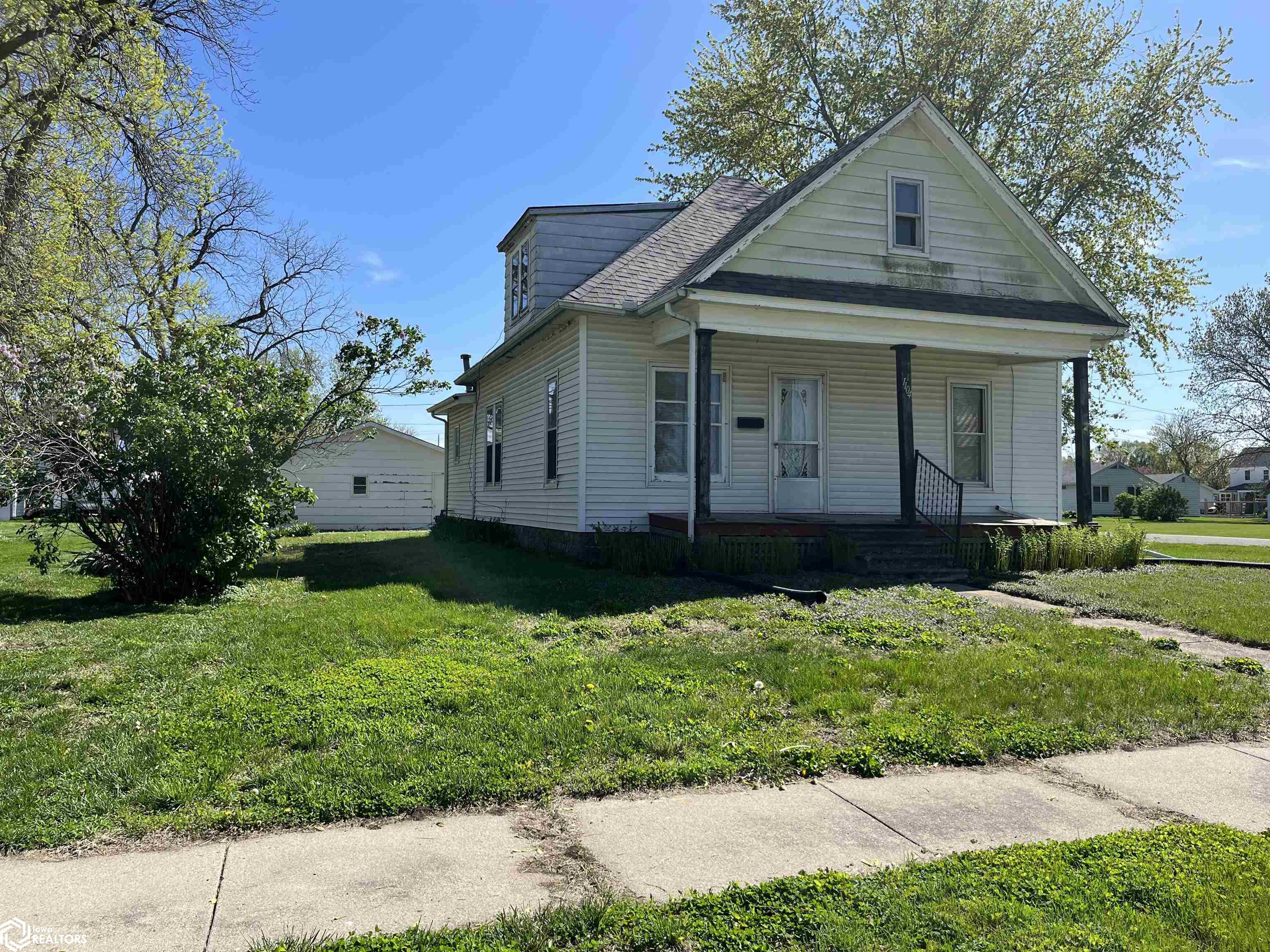 1104 2nd Avenue, Albia, Iowa image 1
