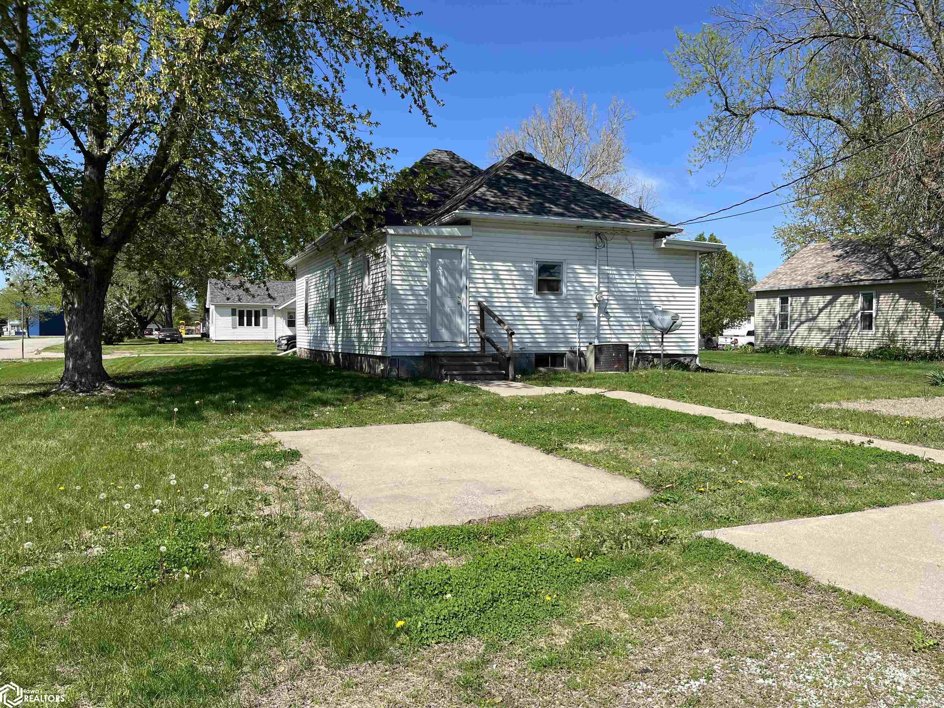 1104 2nd Avenue, Albia, Iowa image 28