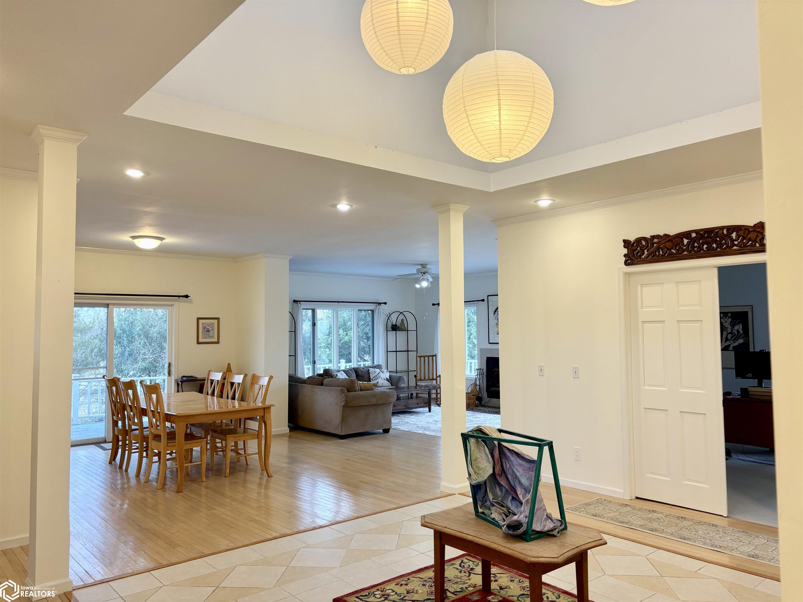 2106 Silverlakes Circle, Fairfield, Iowa image 6