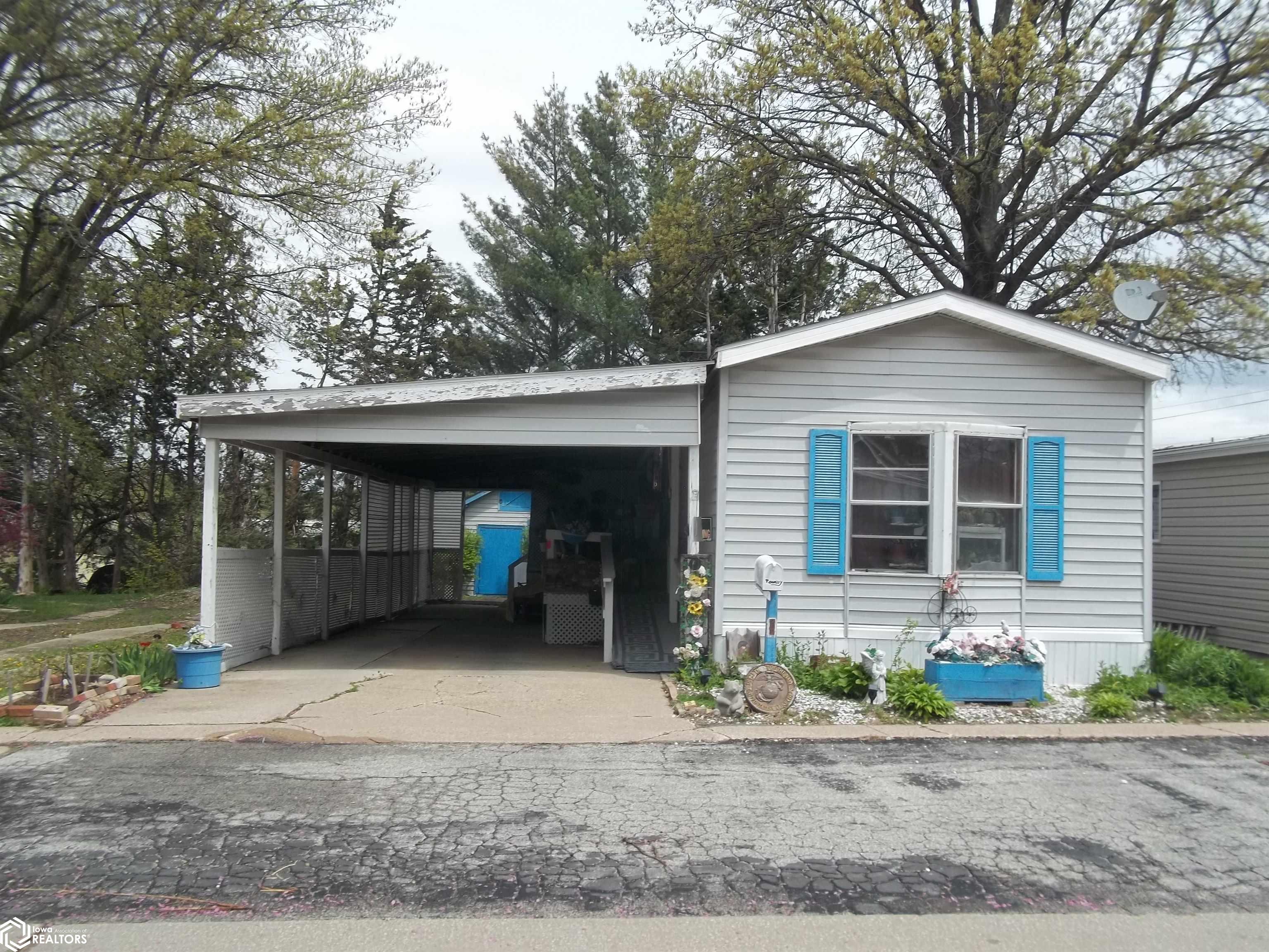 803 Quiet Harbor, Creston, Iowa image 1