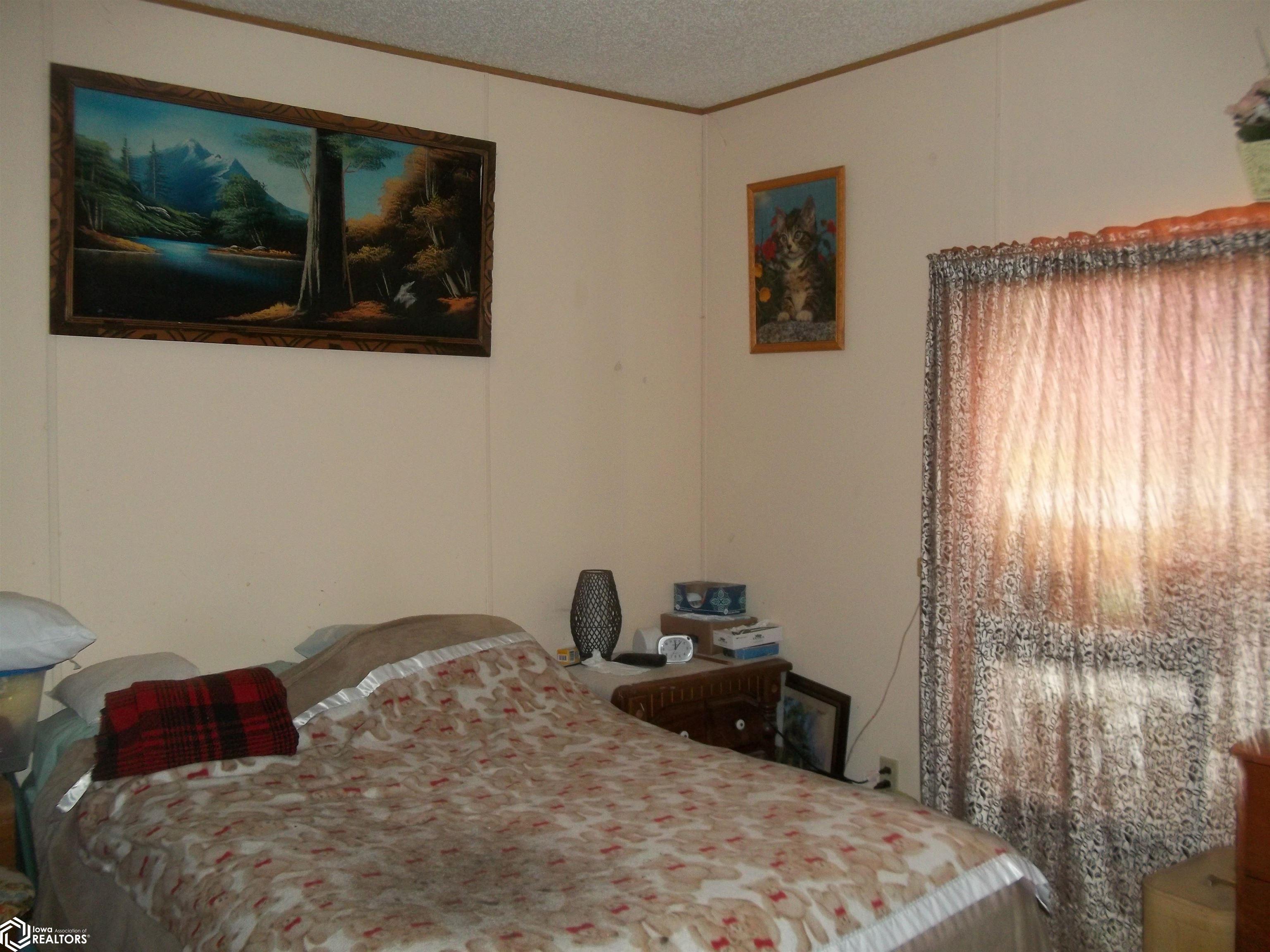803 Quiet Harbor, Creston, Iowa image 8