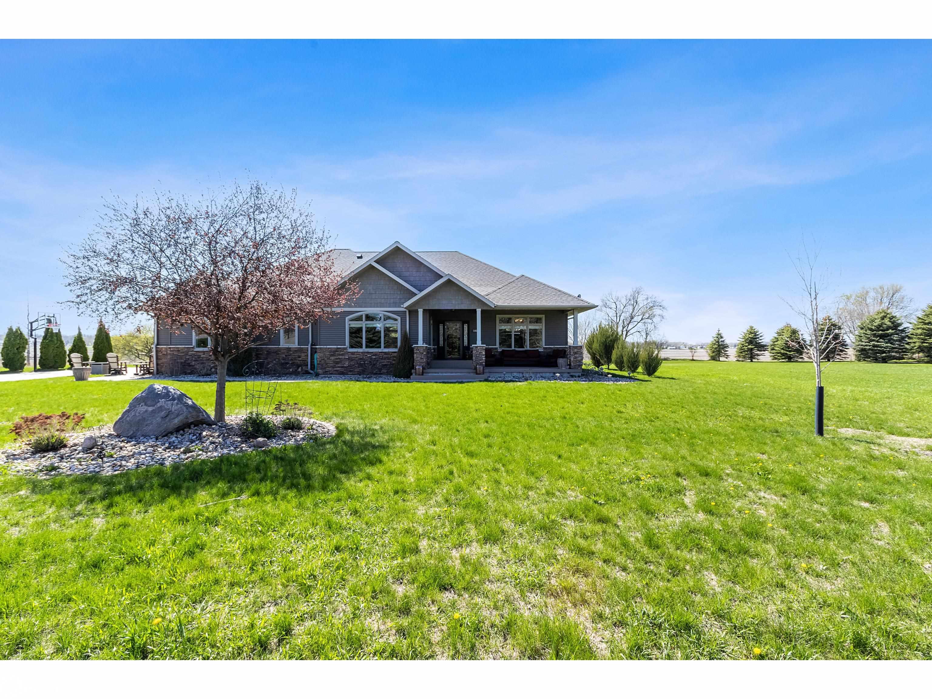 1415 N 20th St, Clear Lake, Iowa image 3