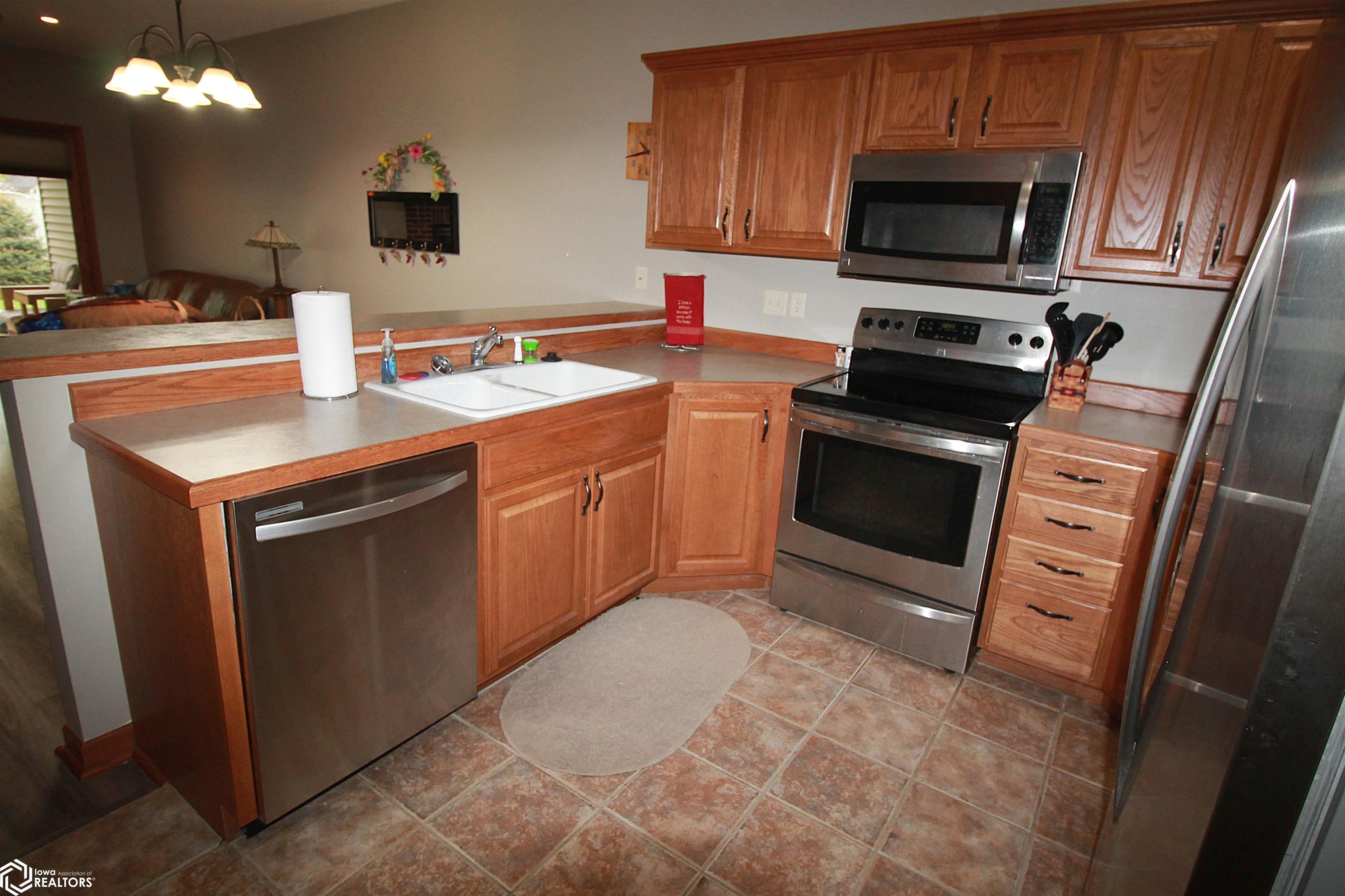 1025 N 16th Street, Clarinda, Iowa image 7