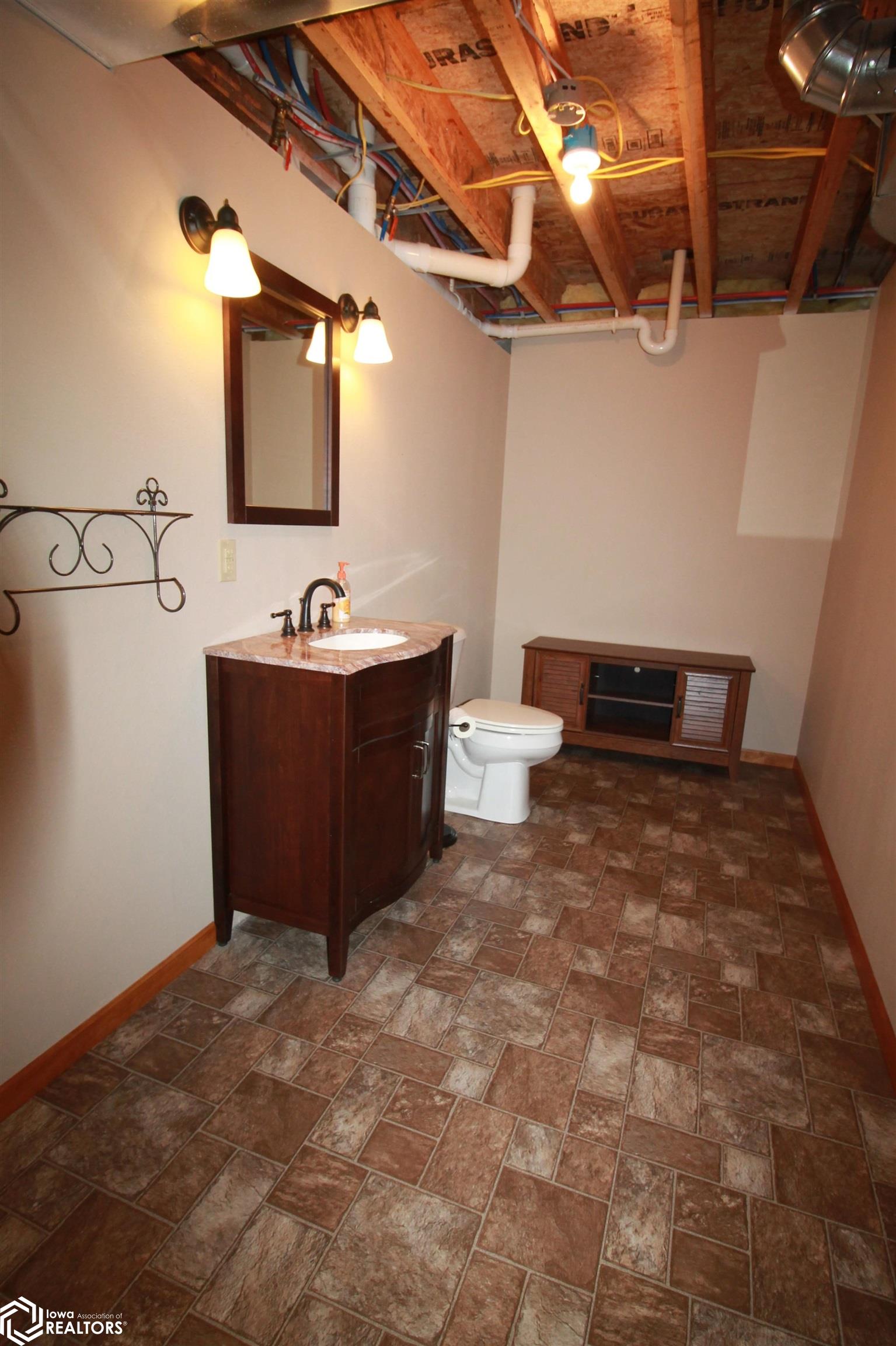 1021 N 16th Street, Clarinda, Iowa image 16