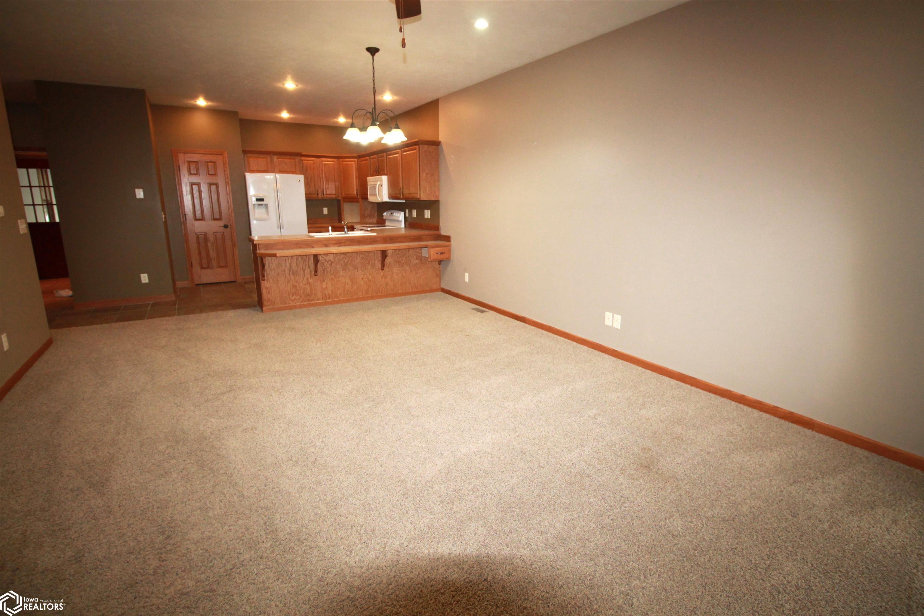 1021 N 16th Street, Clarinda, Iowa image 4