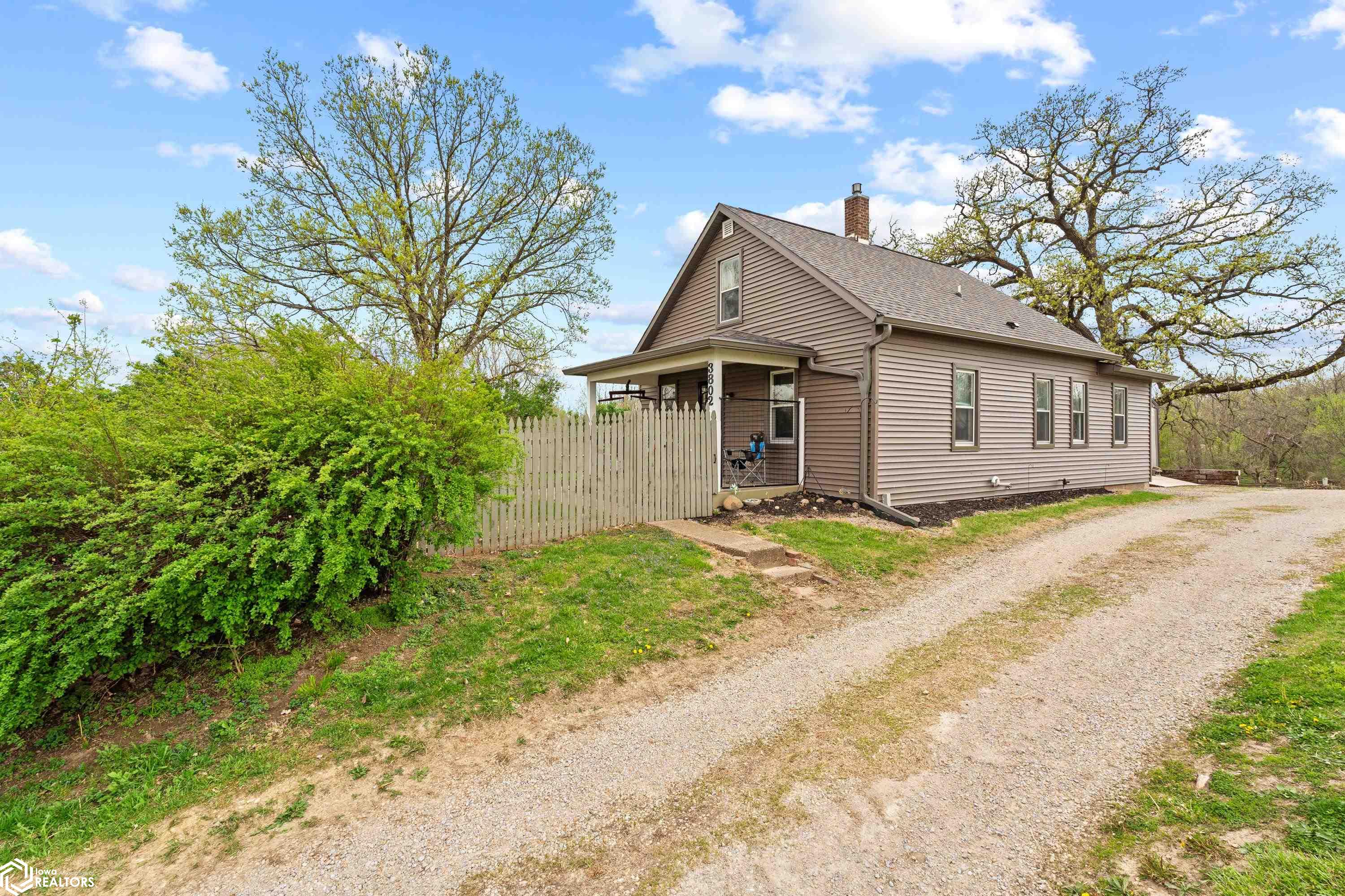 3802 Tipton Road, Muscatine, Iowa image 19