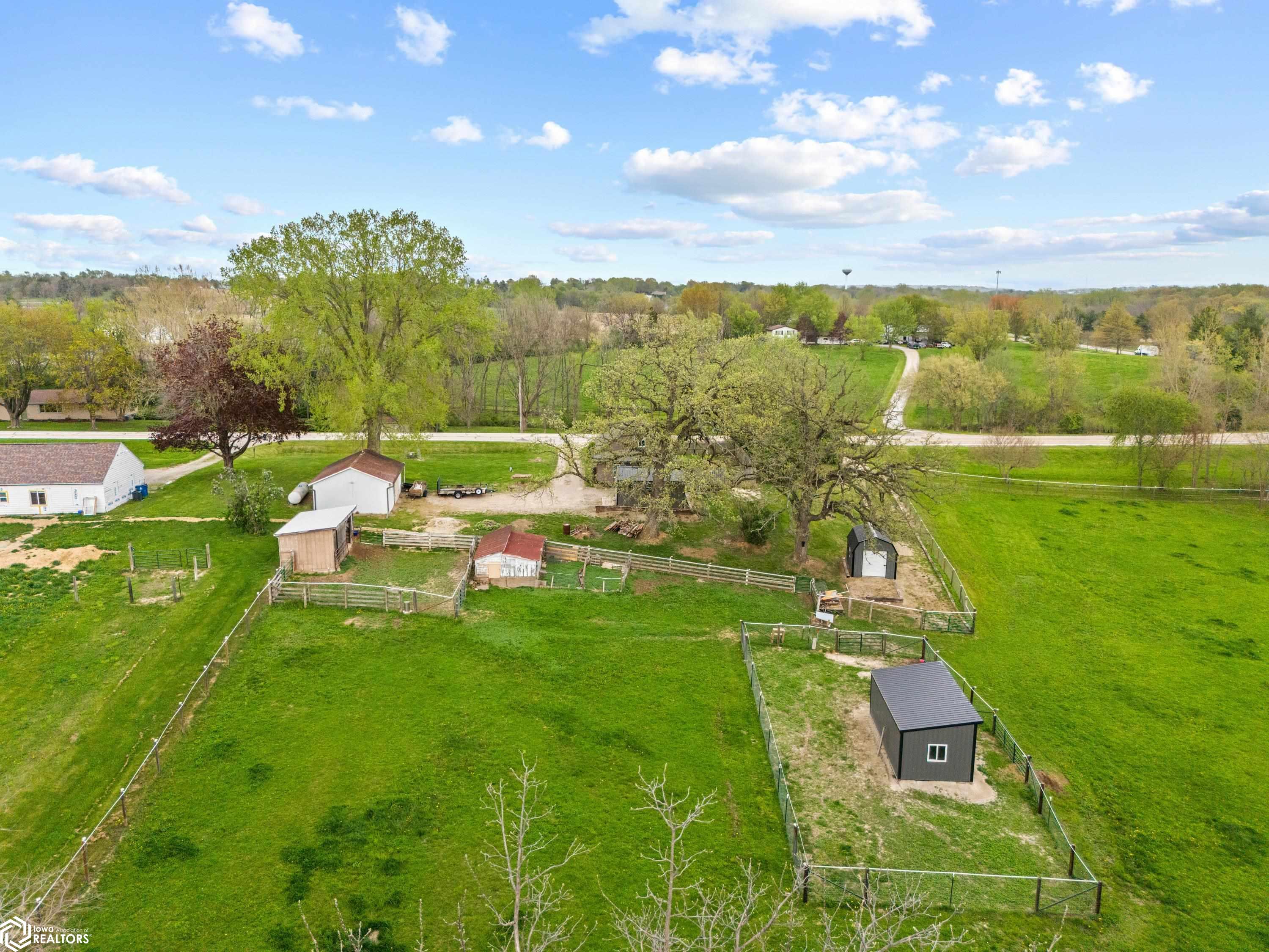 3802 Tipton Road, Muscatine, Iowa image 26