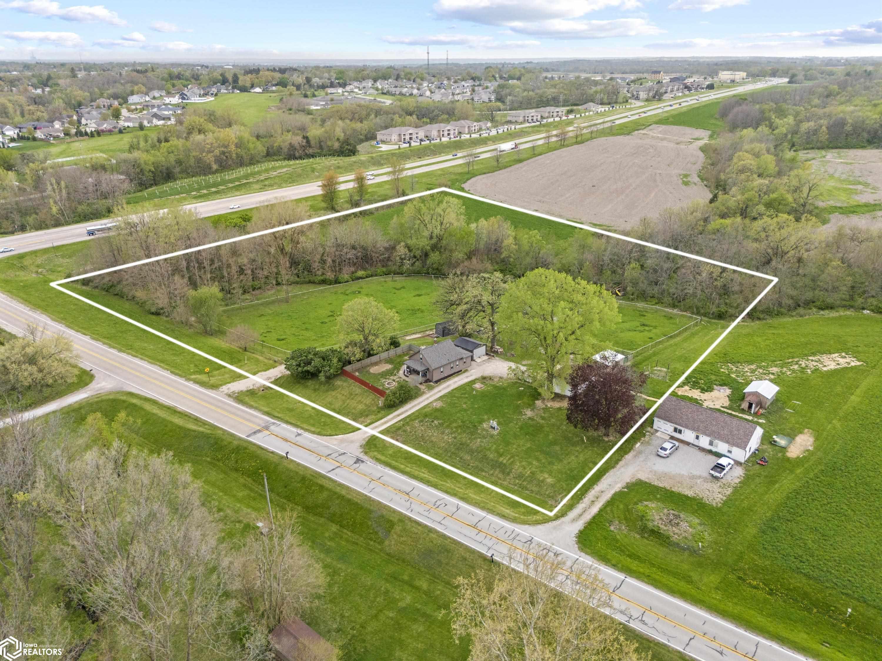 3802 Tipton Road, Muscatine, Iowa image 29