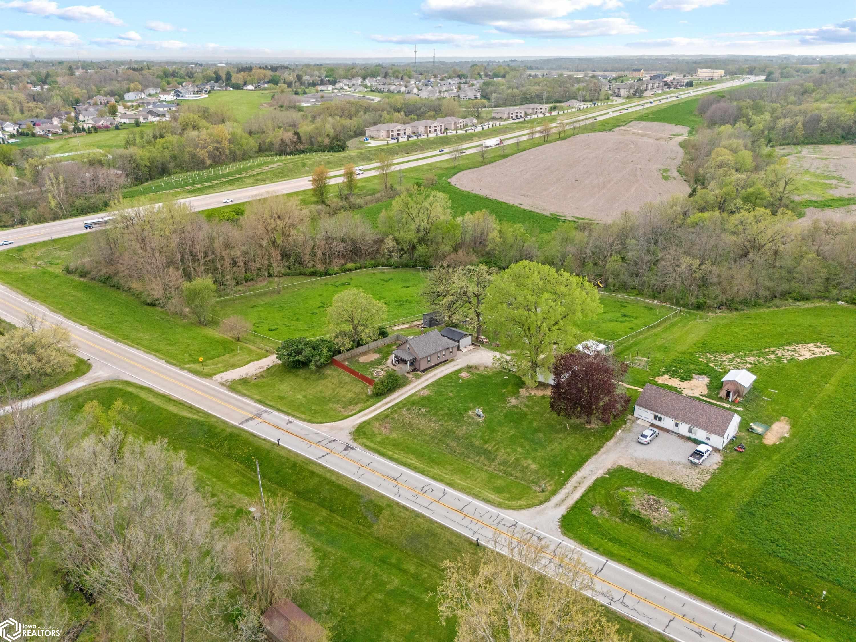 3802 Tipton Road, Muscatine, Iowa image 30