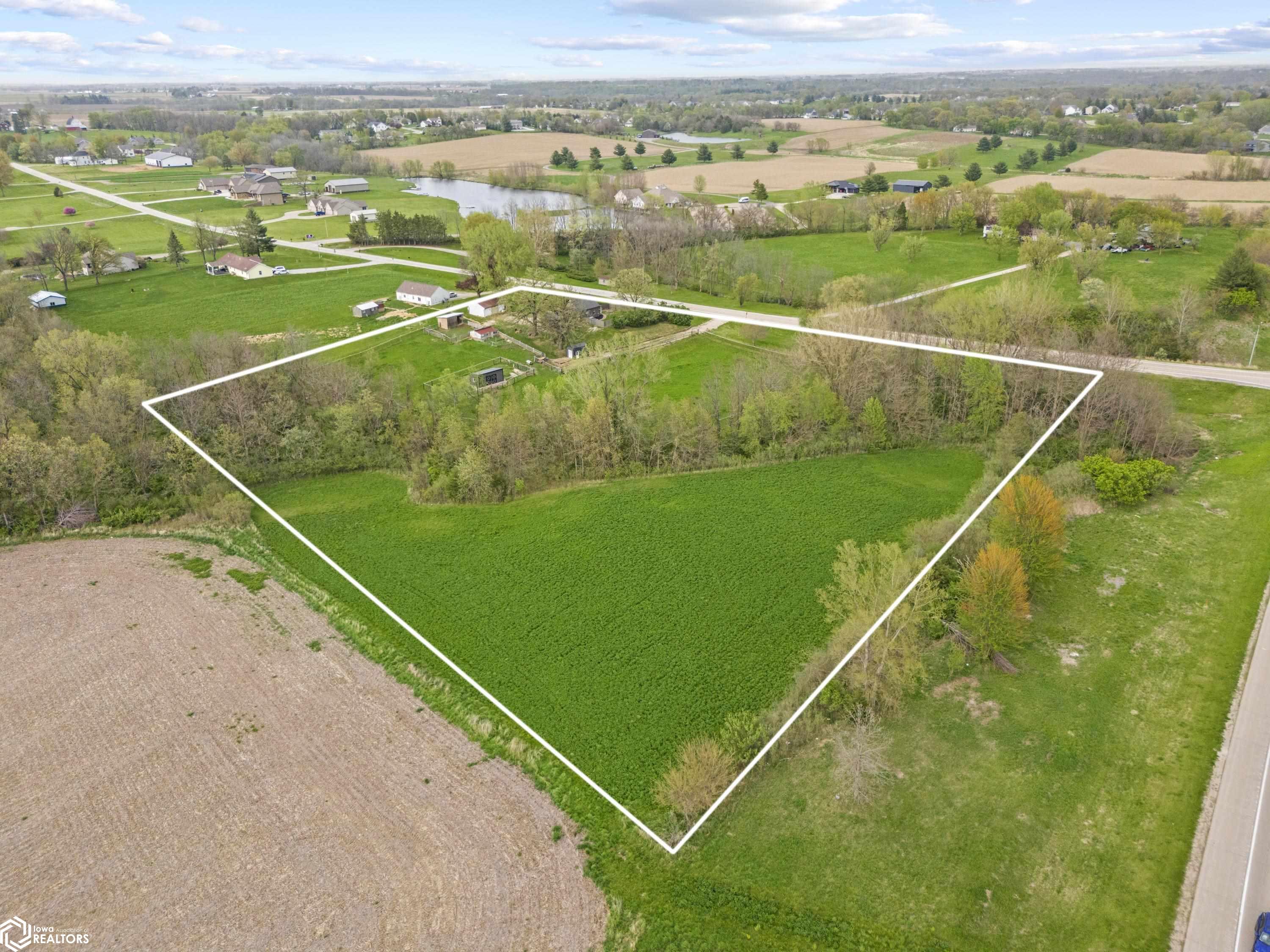 3802 Tipton Road, Muscatine, Iowa image 34