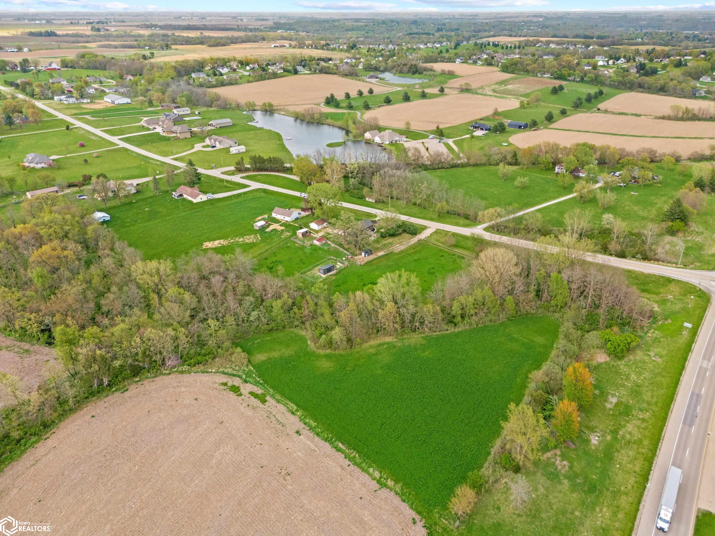 3802 Tipton Road, Muscatine, Iowa image 38