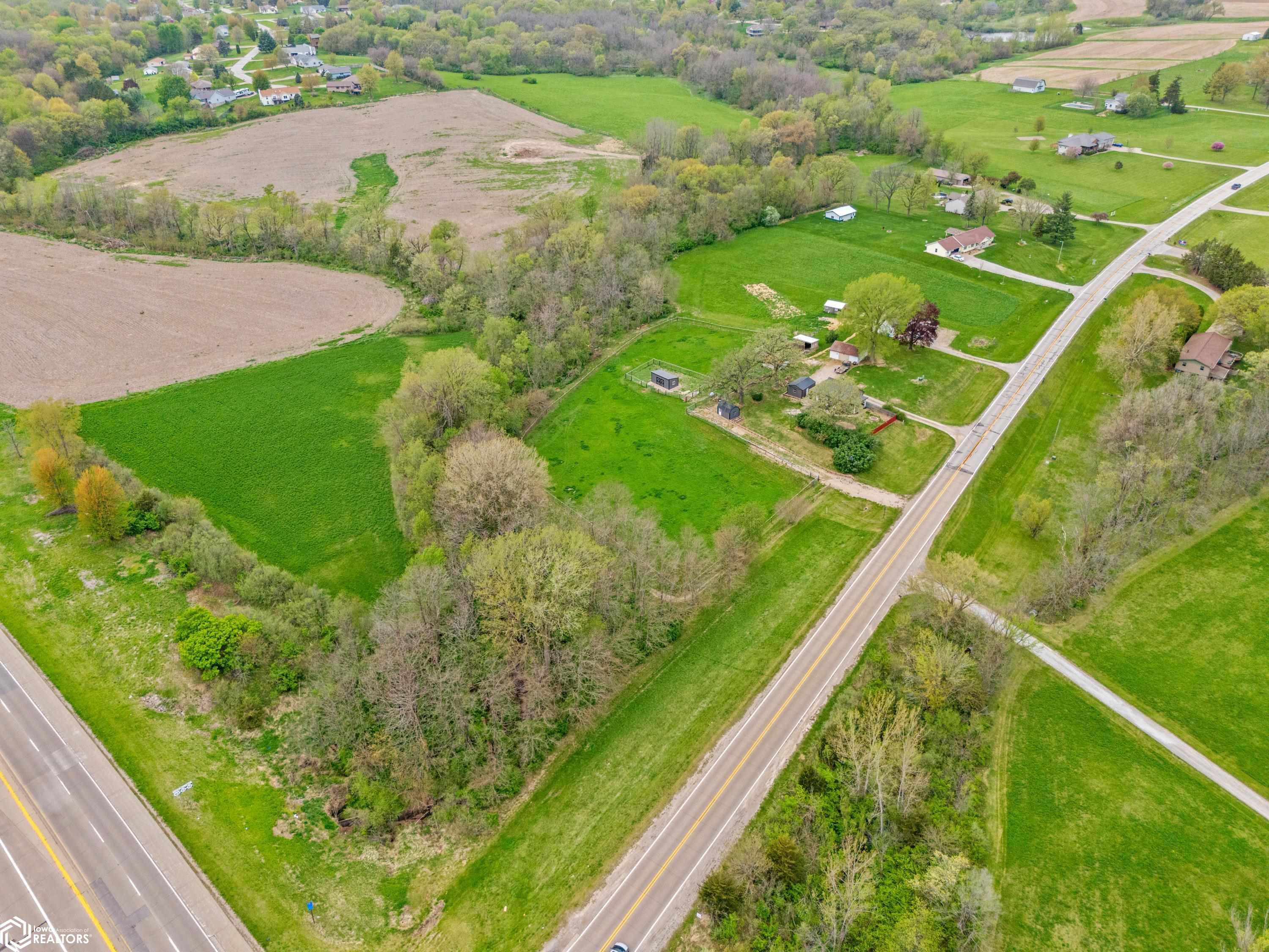 3802 Tipton Road, Muscatine, Iowa image 44