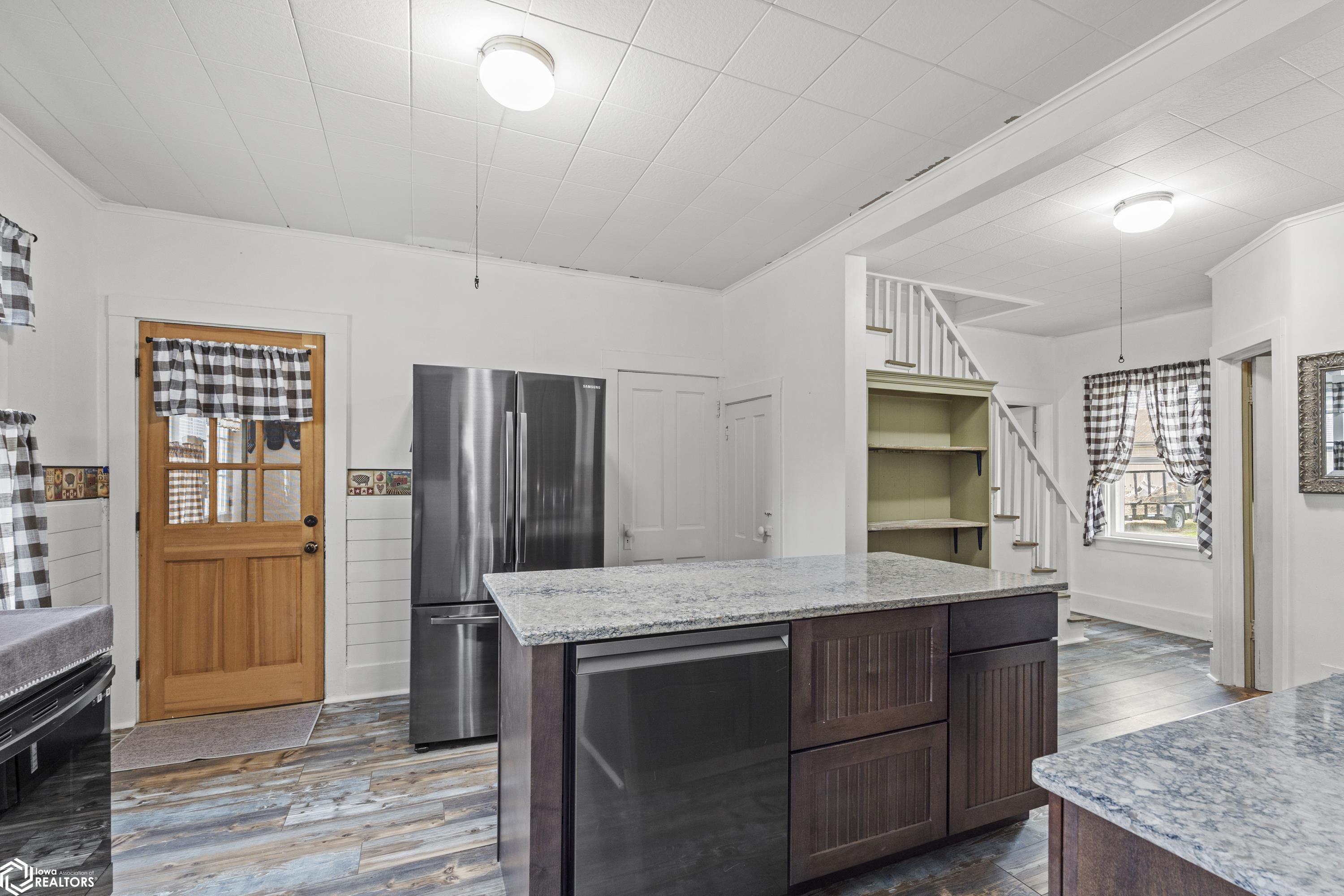 3802 Tipton Road, Muscatine, Iowa image 8