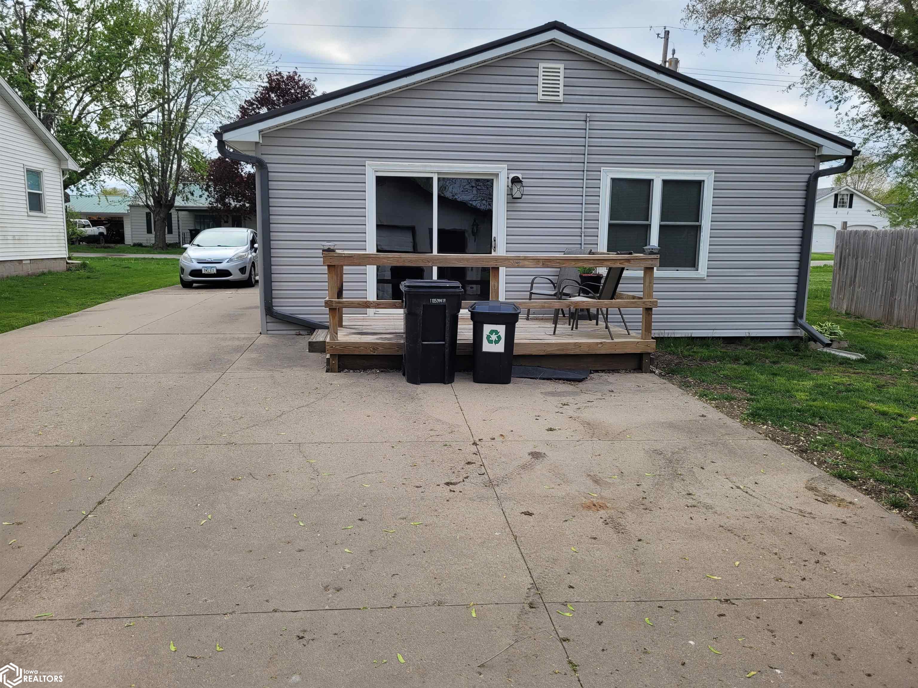 858 S Ward, Ottumwa, Iowa image 5