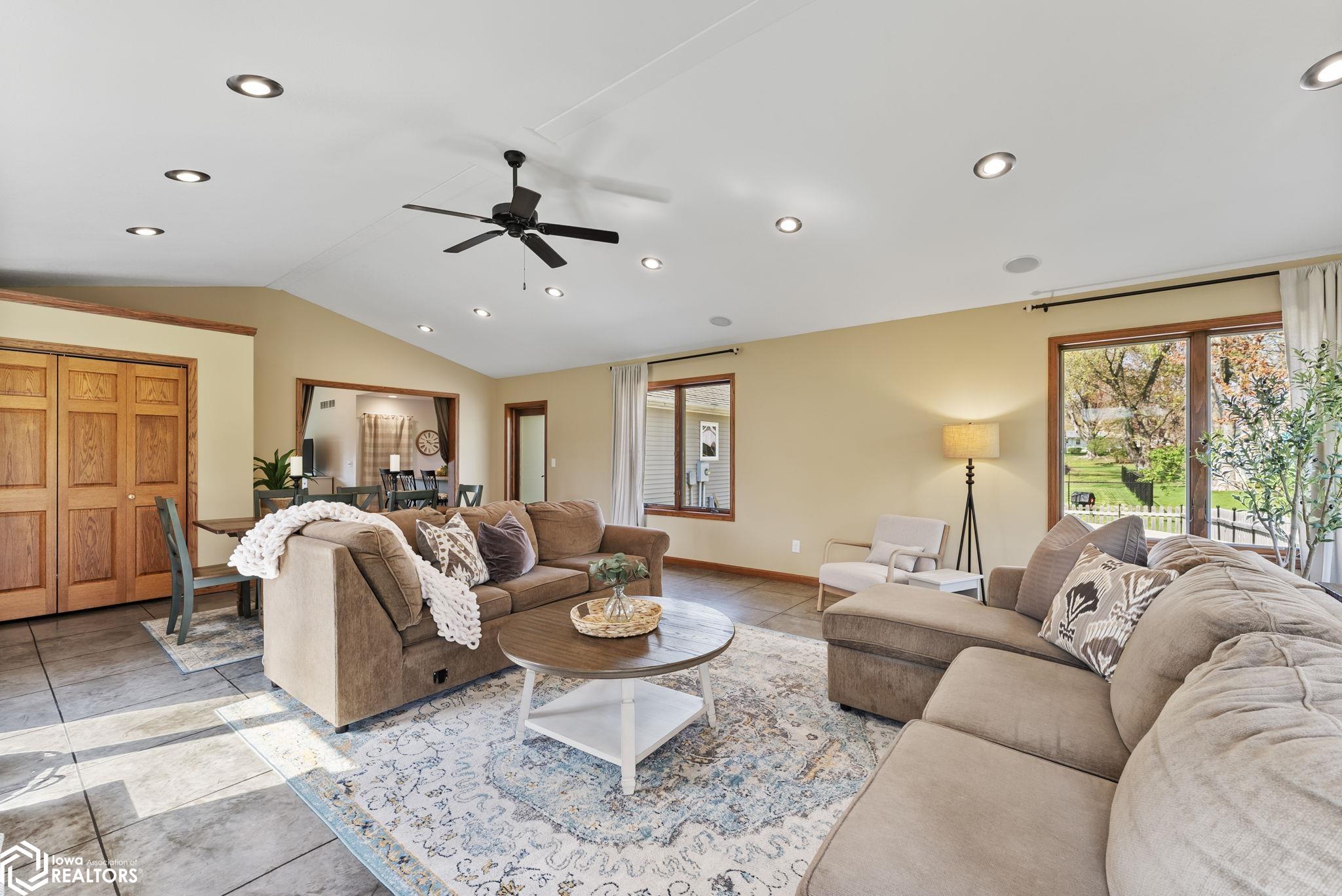 108 Fairview Drive, Wellman, Iowa image 11