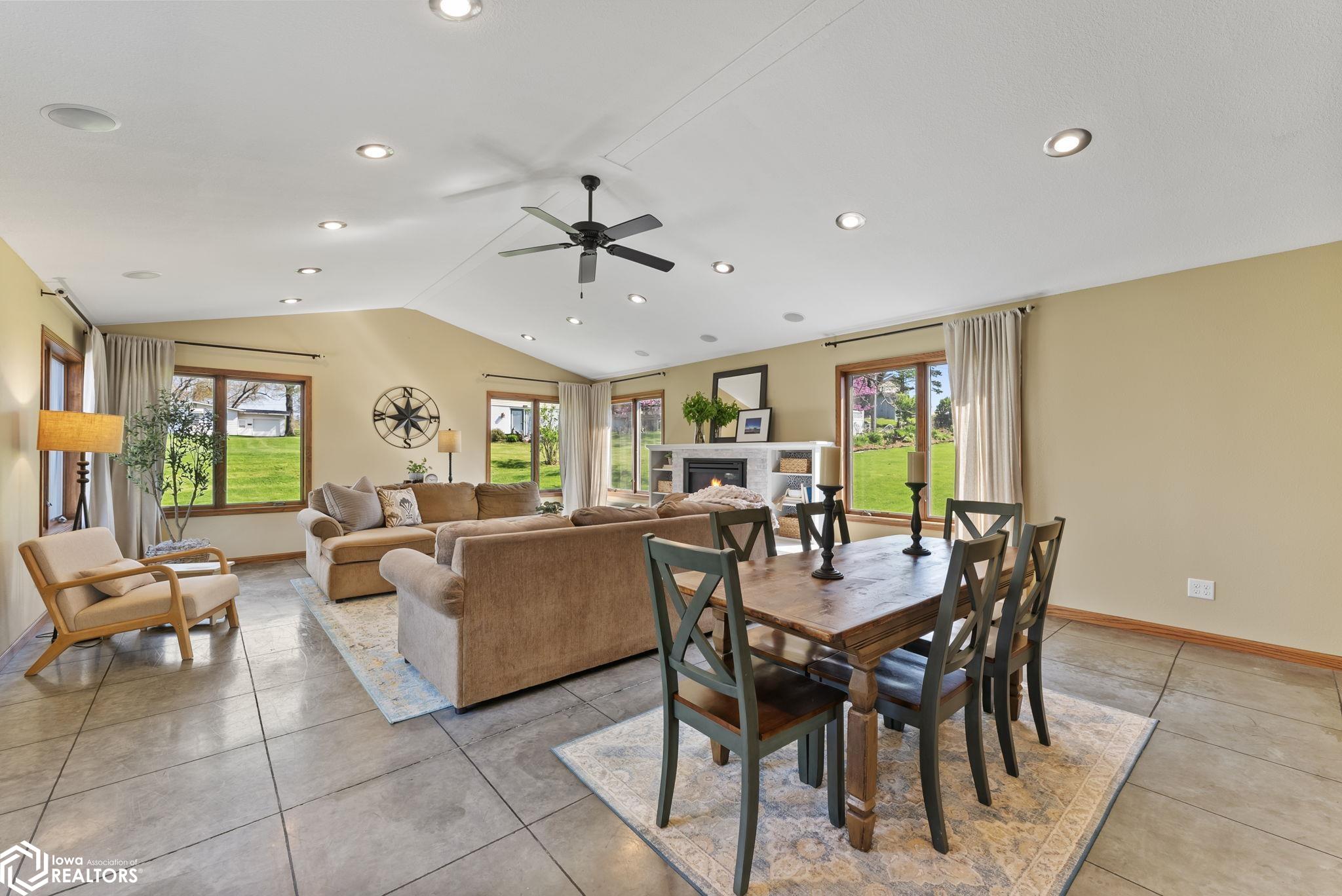 108 Fairview Drive, Wellman, Iowa image 10