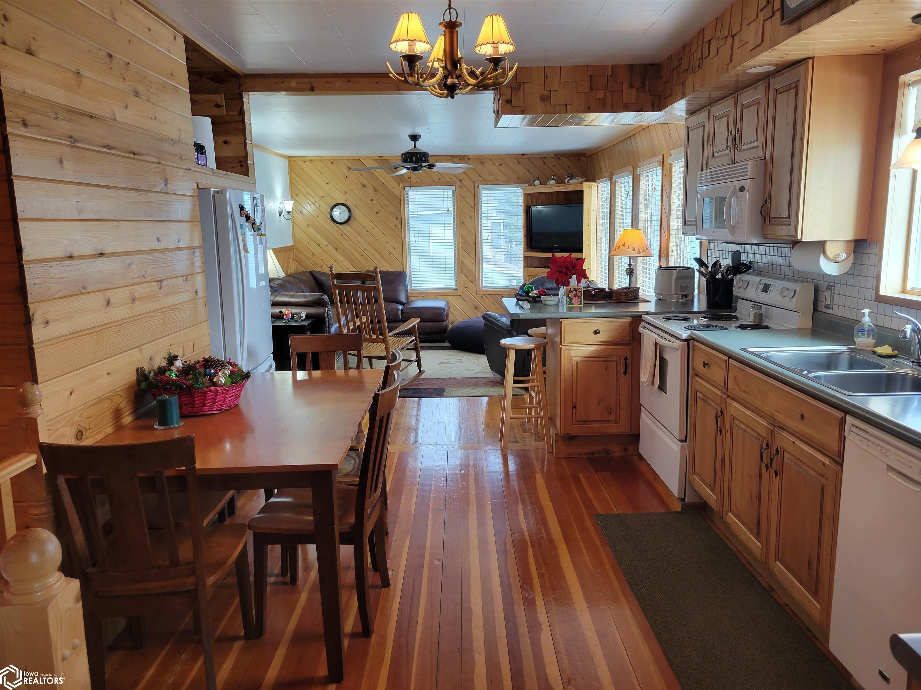 1842 Obrien Avenue, Clarion, Iowa image 14