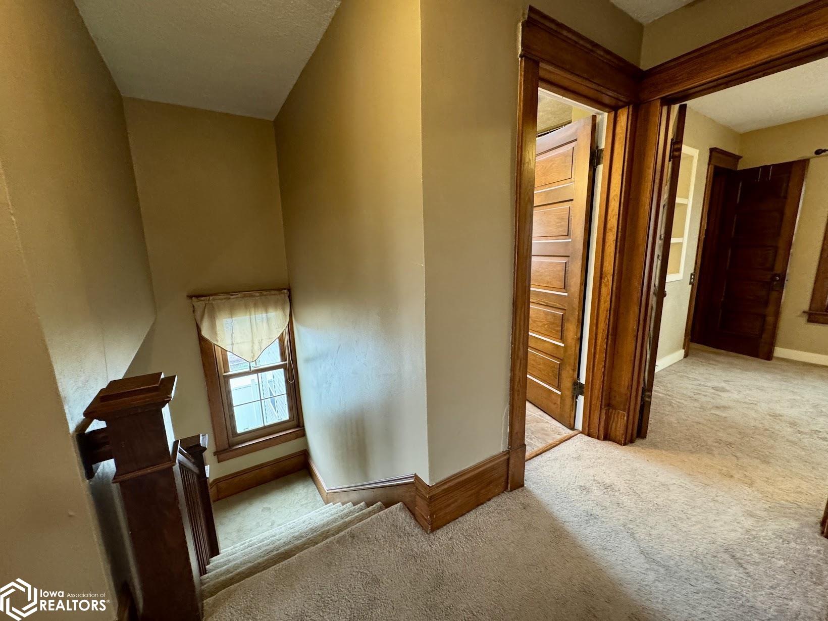 735 Sweeny Avenue, Burlington, Iowa image 32