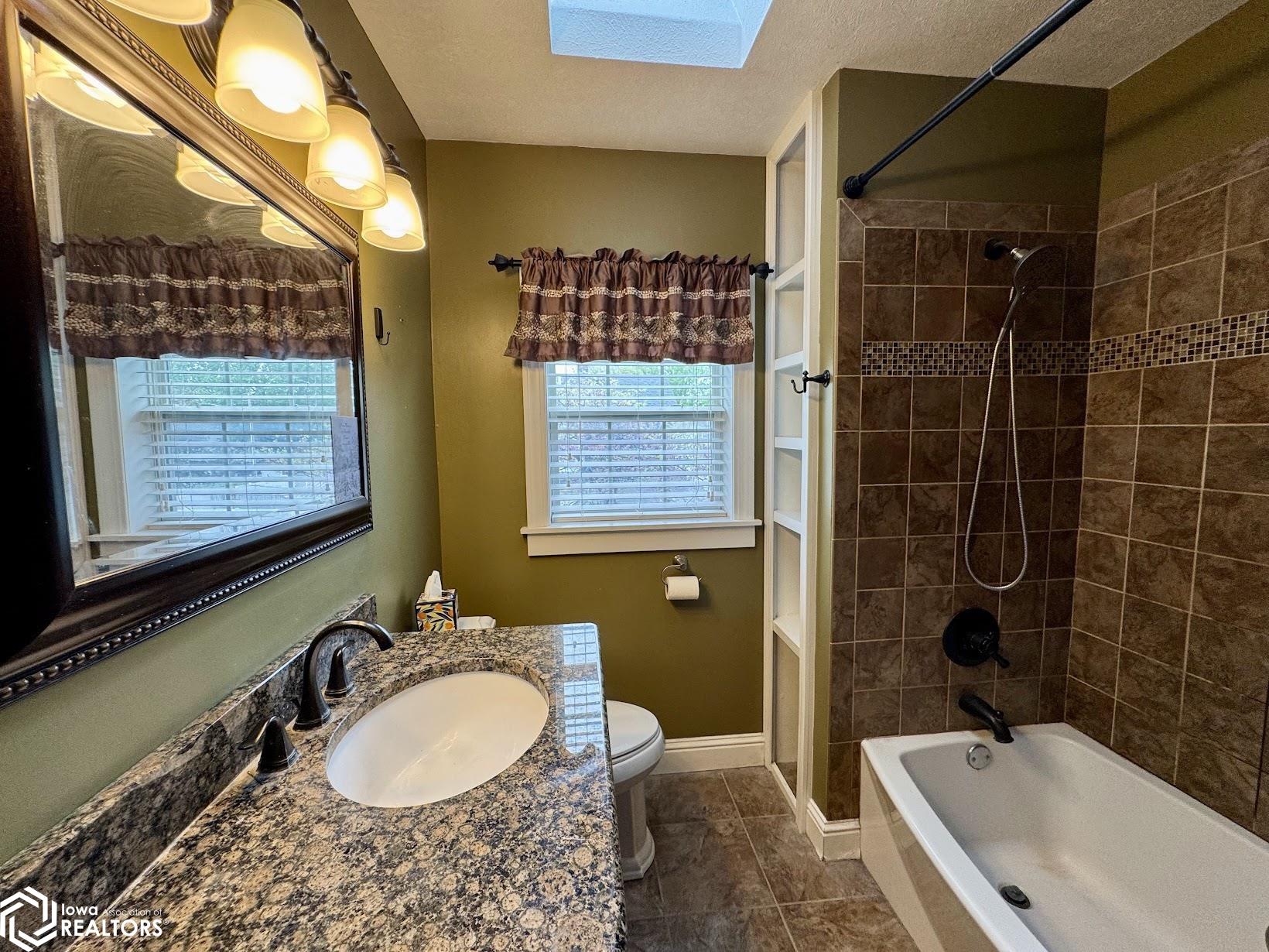 735 Sweeny Avenue, Burlington, Iowa image 34