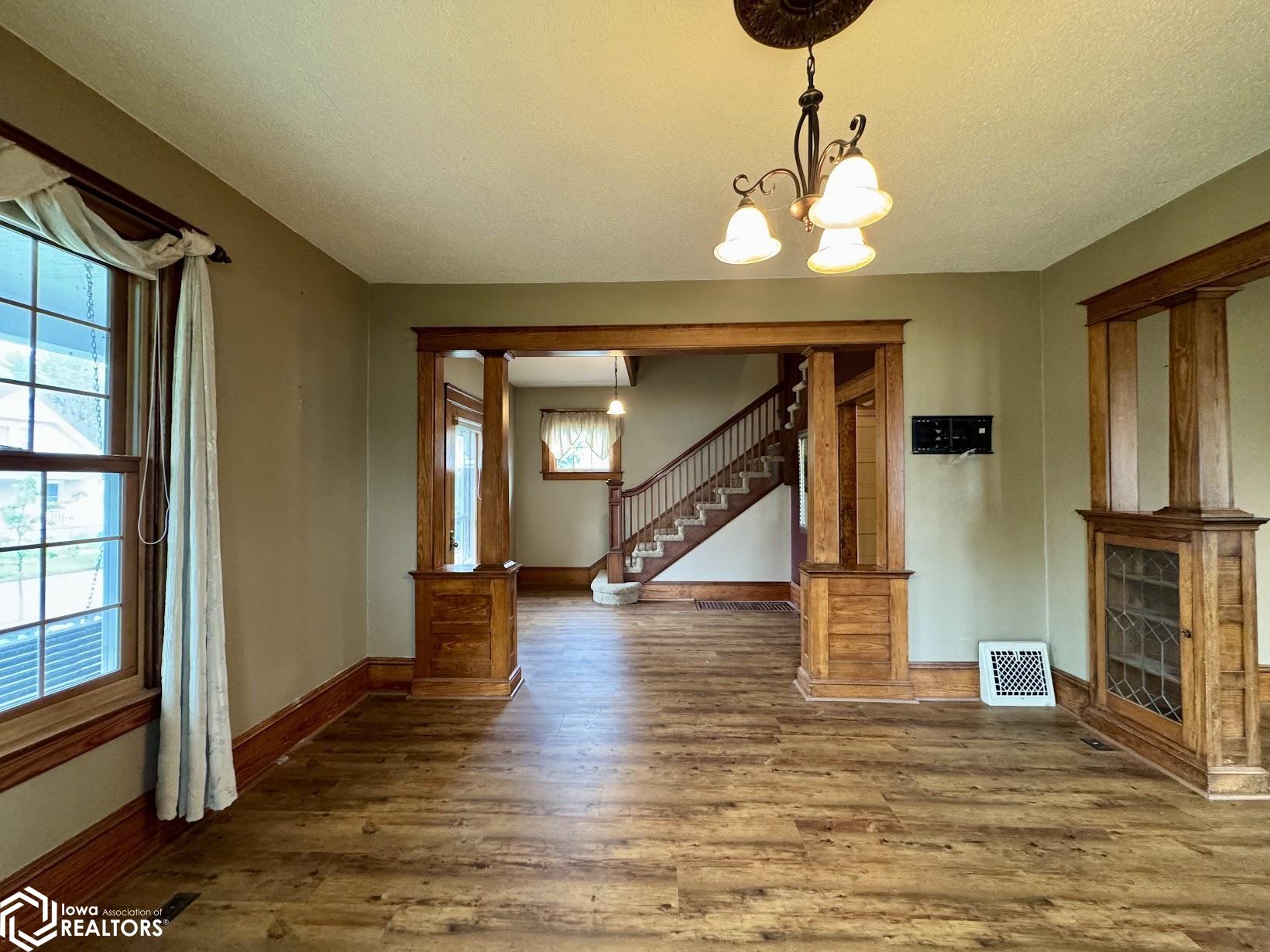735 Sweeny Avenue, Burlington, Iowa image 6