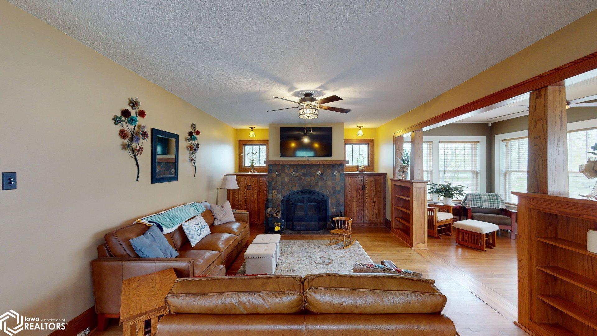 20 S Crescent Drive, Mason City, Iowa image 4