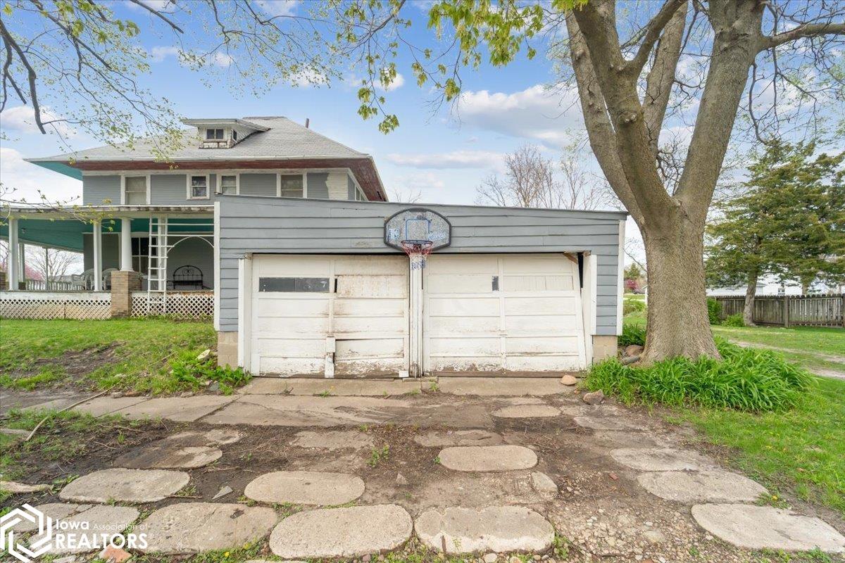 613 Washington Street, Eldora, Iowa image 19