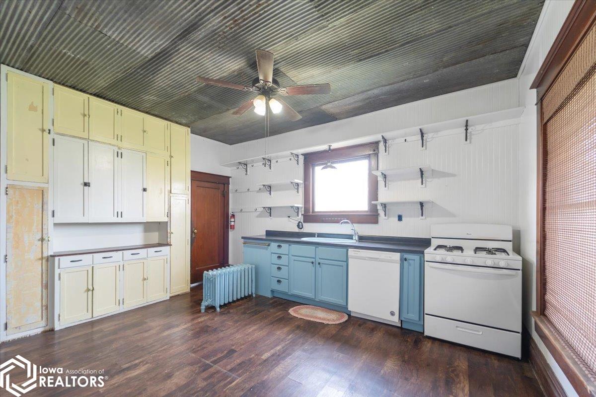 613 Washington Street, Eldora, Iowa image 8