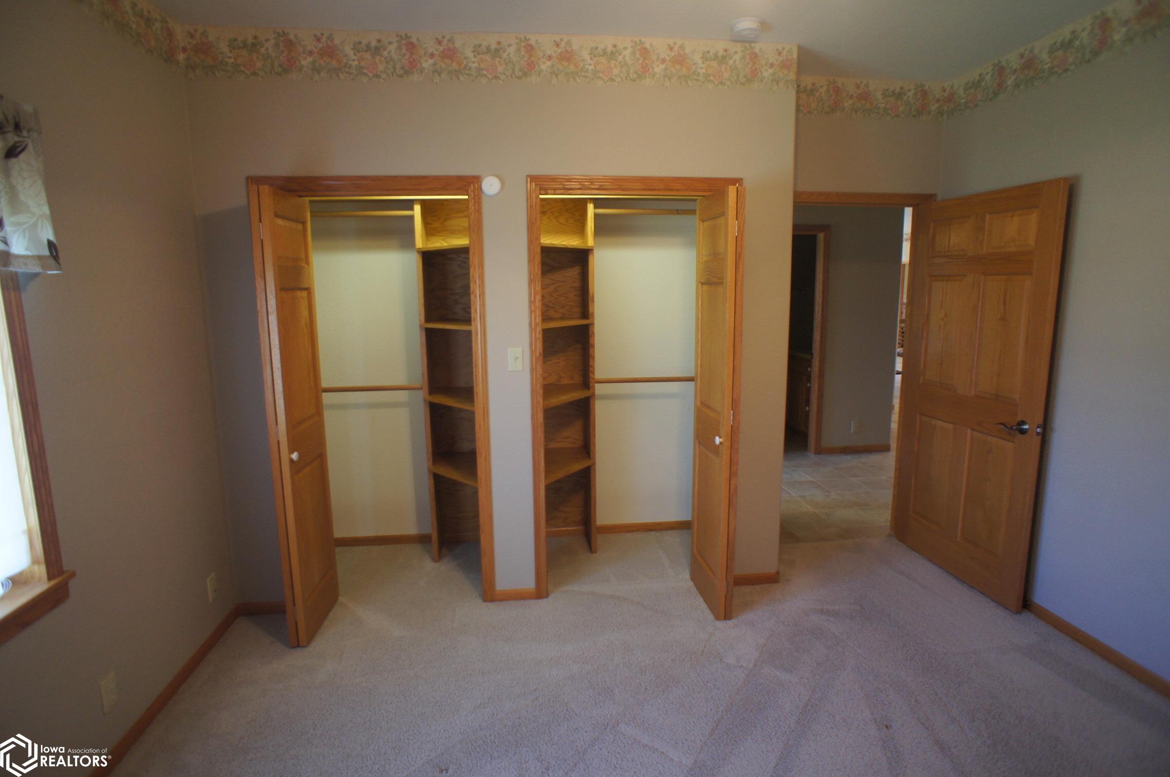1004 Fair Meadow Drive, Webster City, Iowa image 19