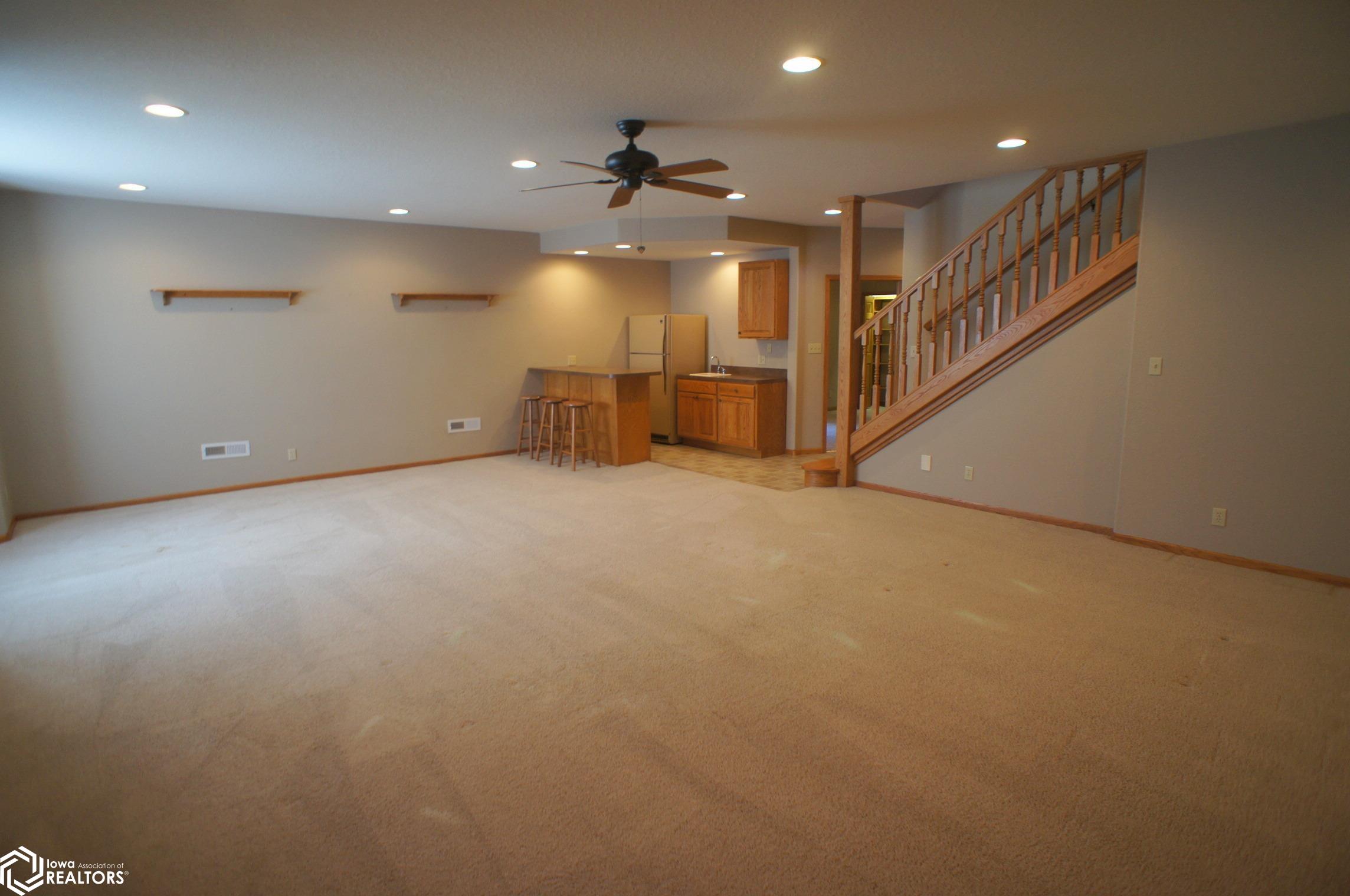 1004 Fair Meadow Drive, Webster City, Iowa image 27