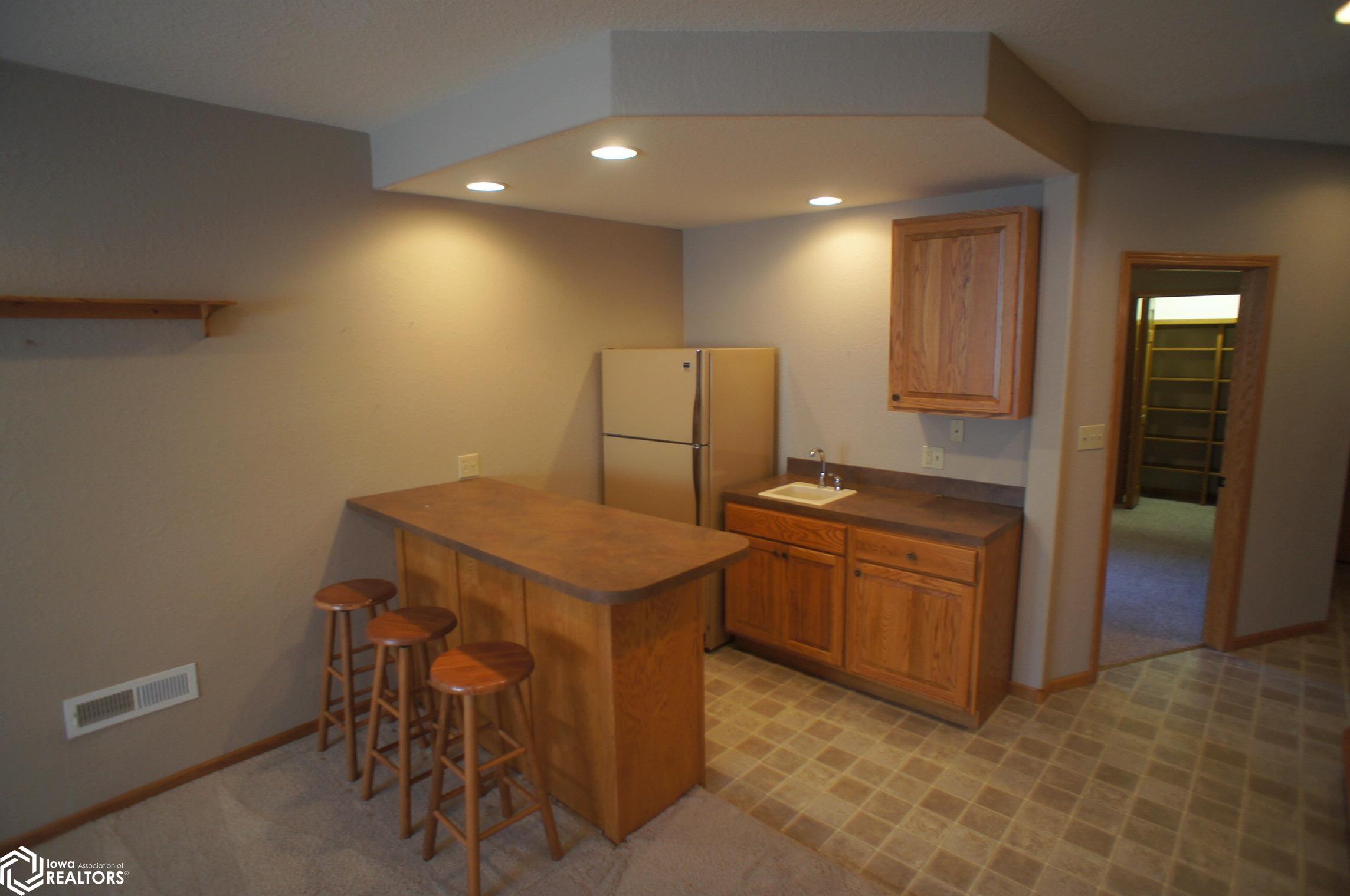 1004 Fair Meadow Drive, Webster City, Iowa image 28
