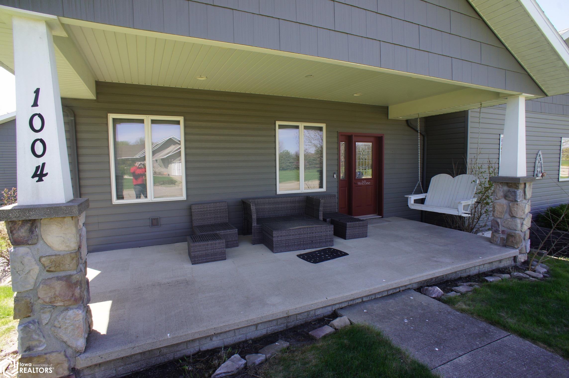 1004 Fair Meadow Drive, Webster City, Iowa image 37